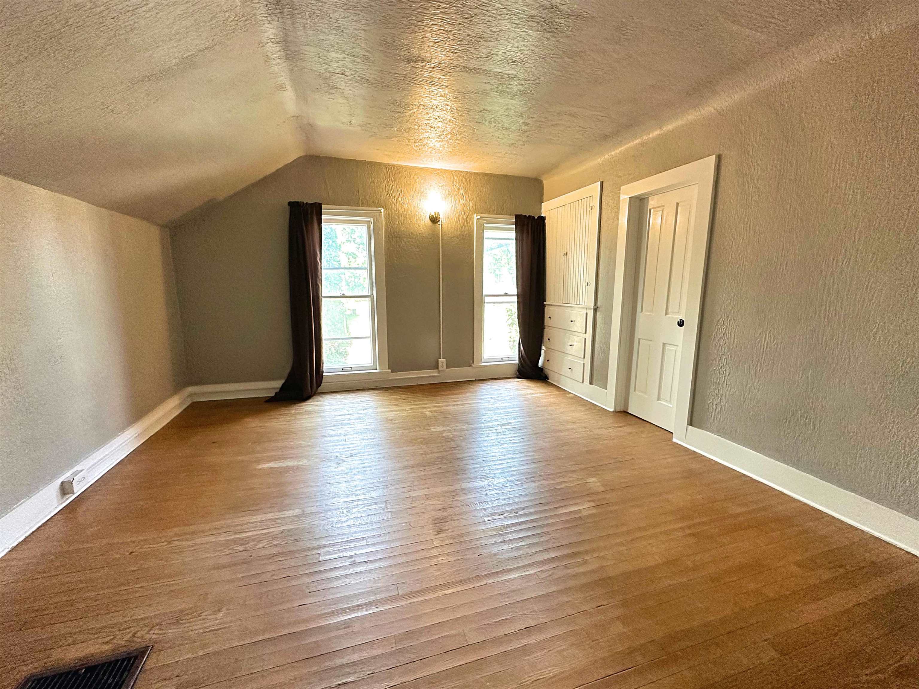 MLS #250906