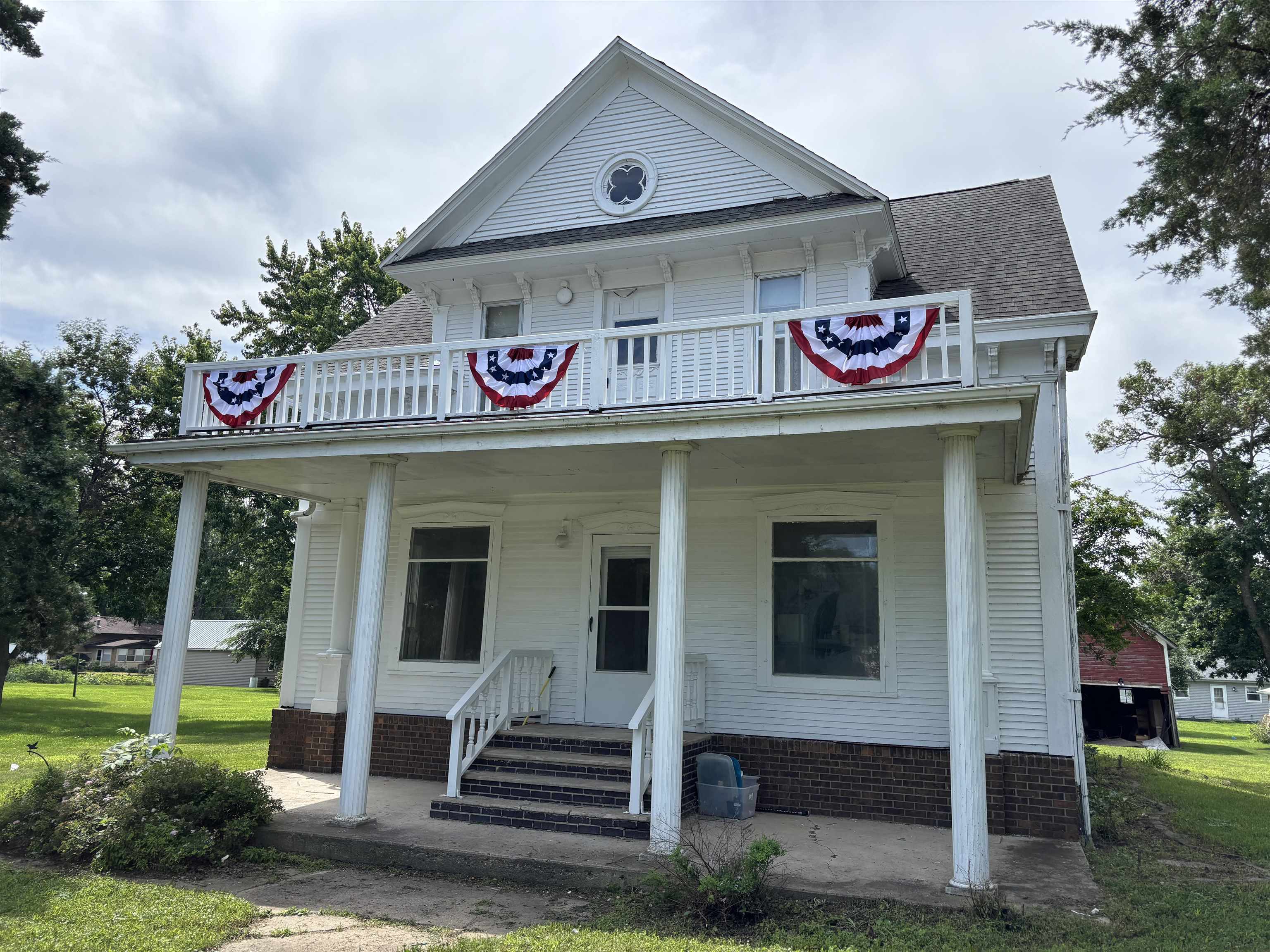 102 1st Street, Everly, IA 51338 