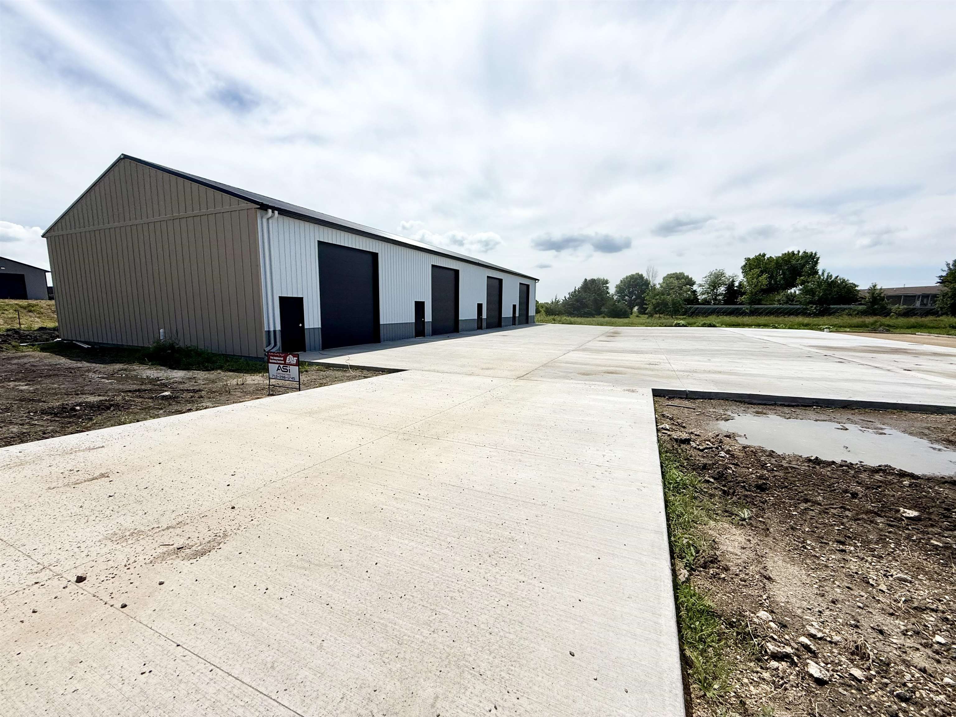 3311 37th St., Spirit Lake, IA 51360 