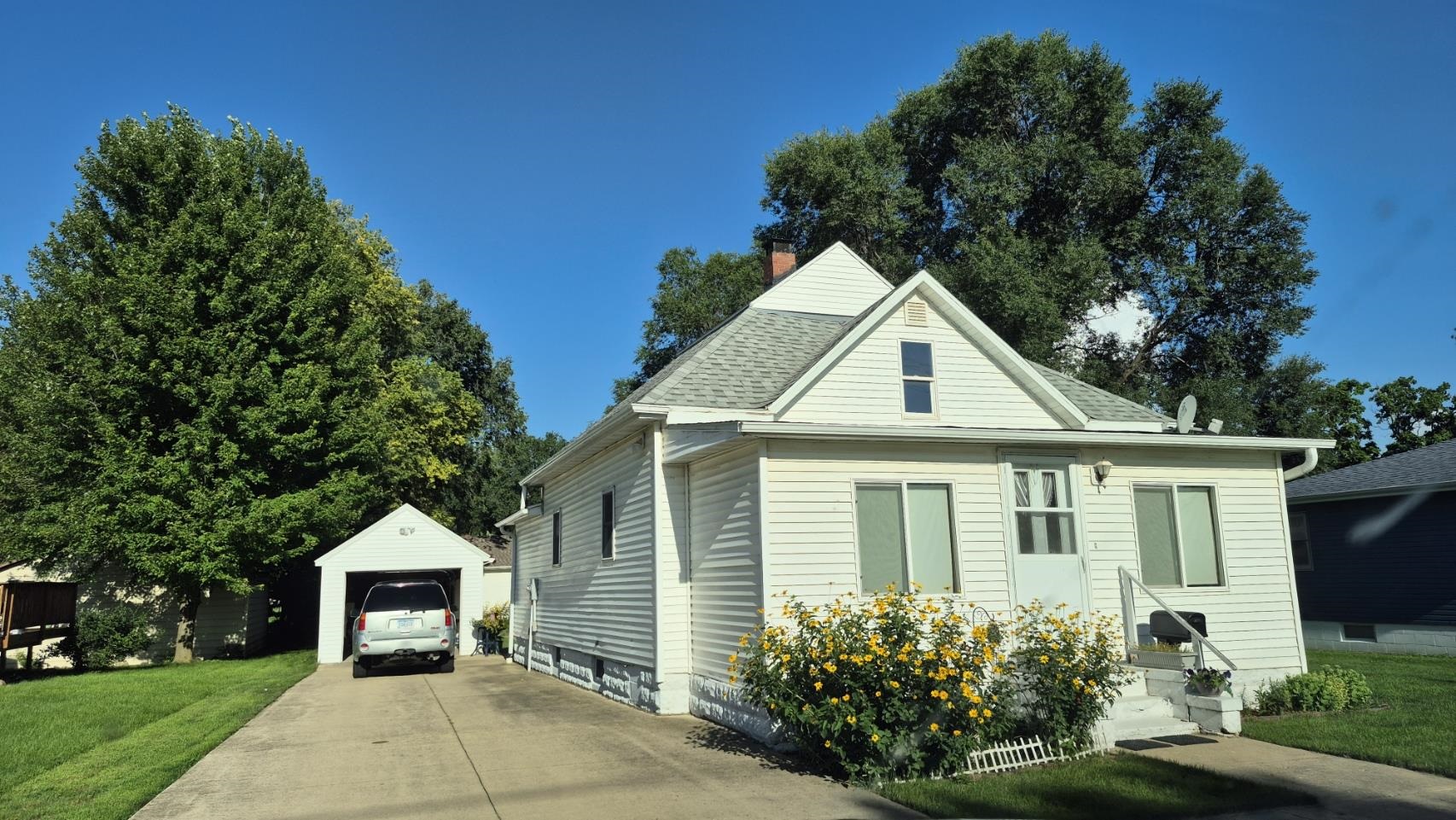 714 4th Street, Estherville, IA 51334 