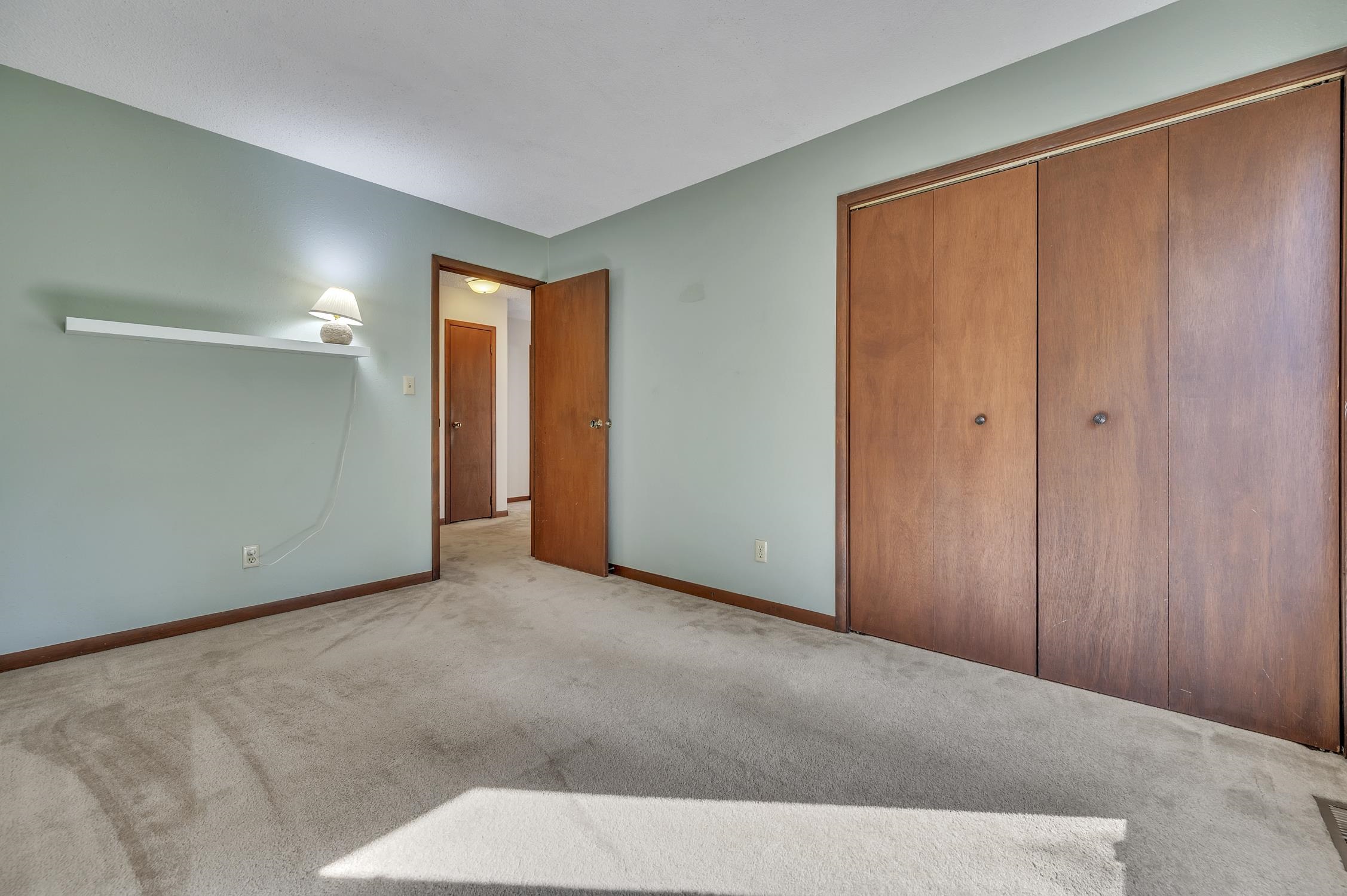 MLS #250952
