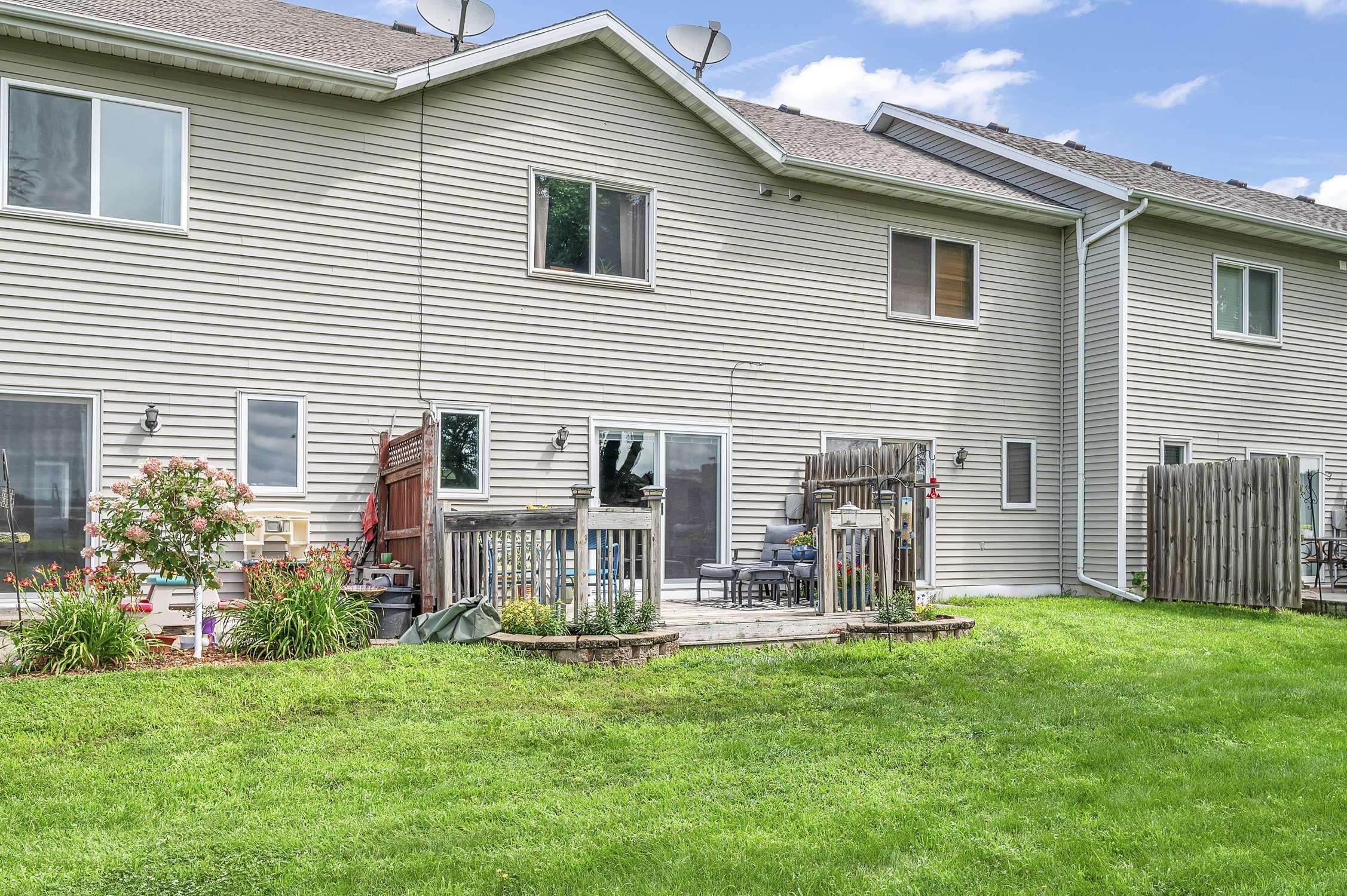 26 Westview Drive #9, Milford, IA 51351 