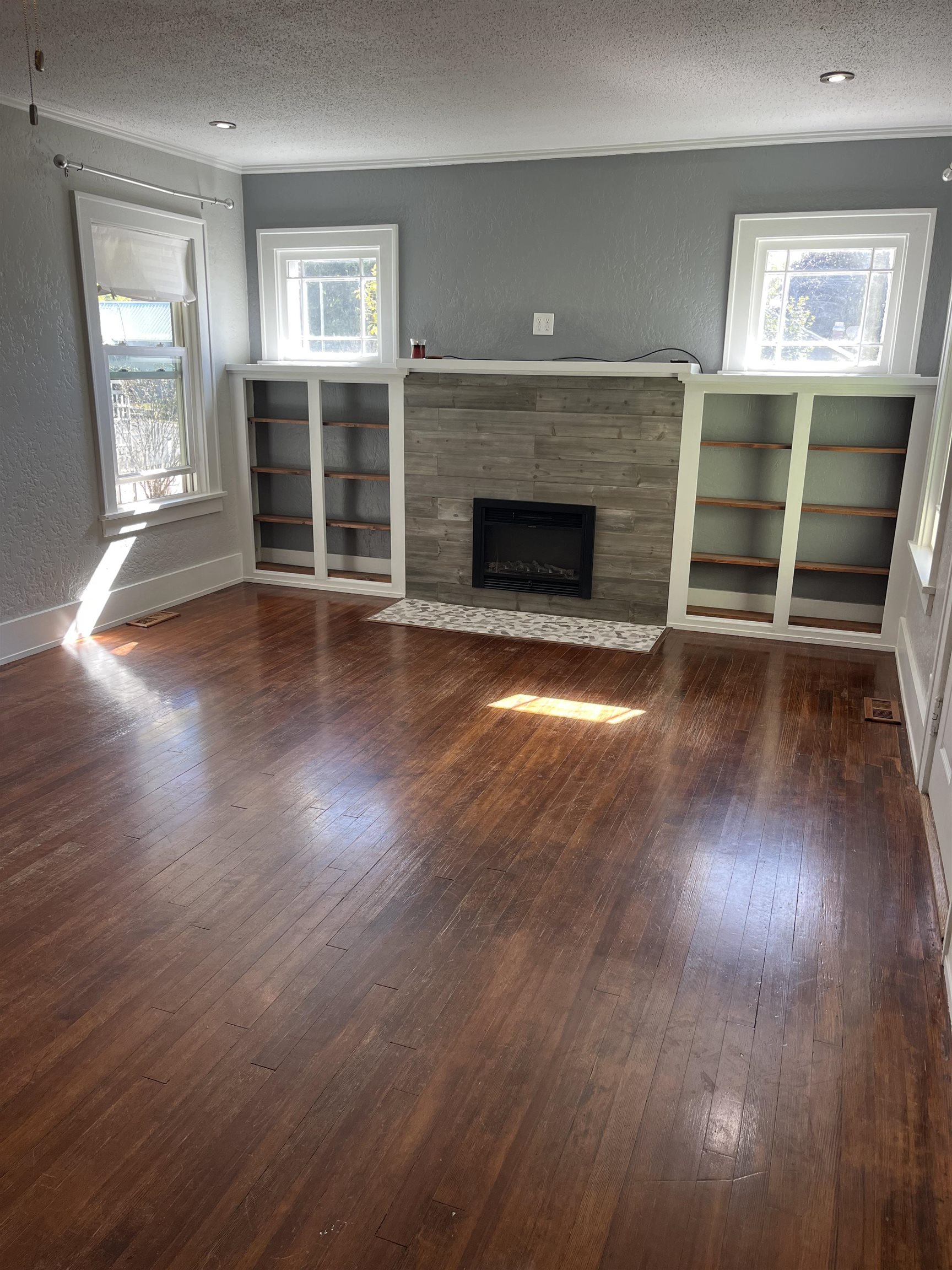 MLS #250970