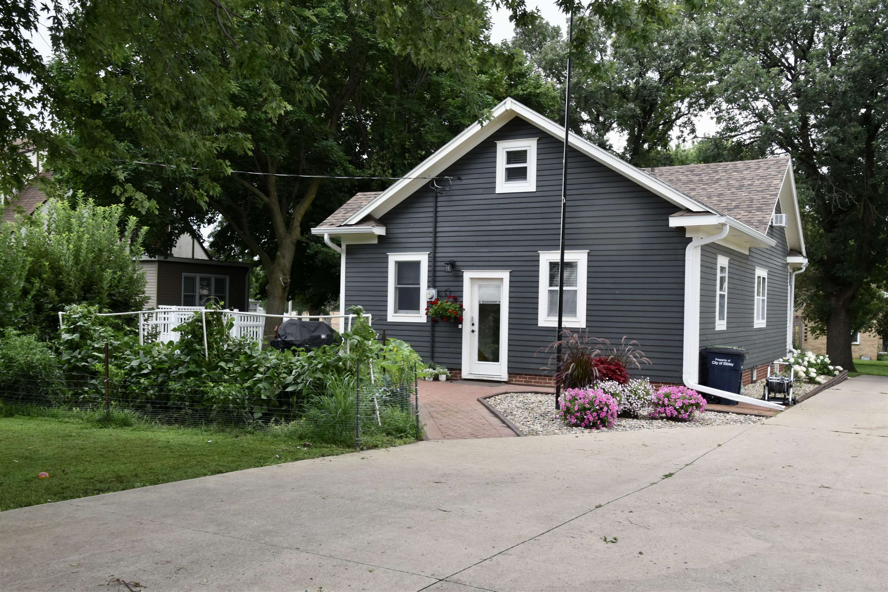 MLS #250983