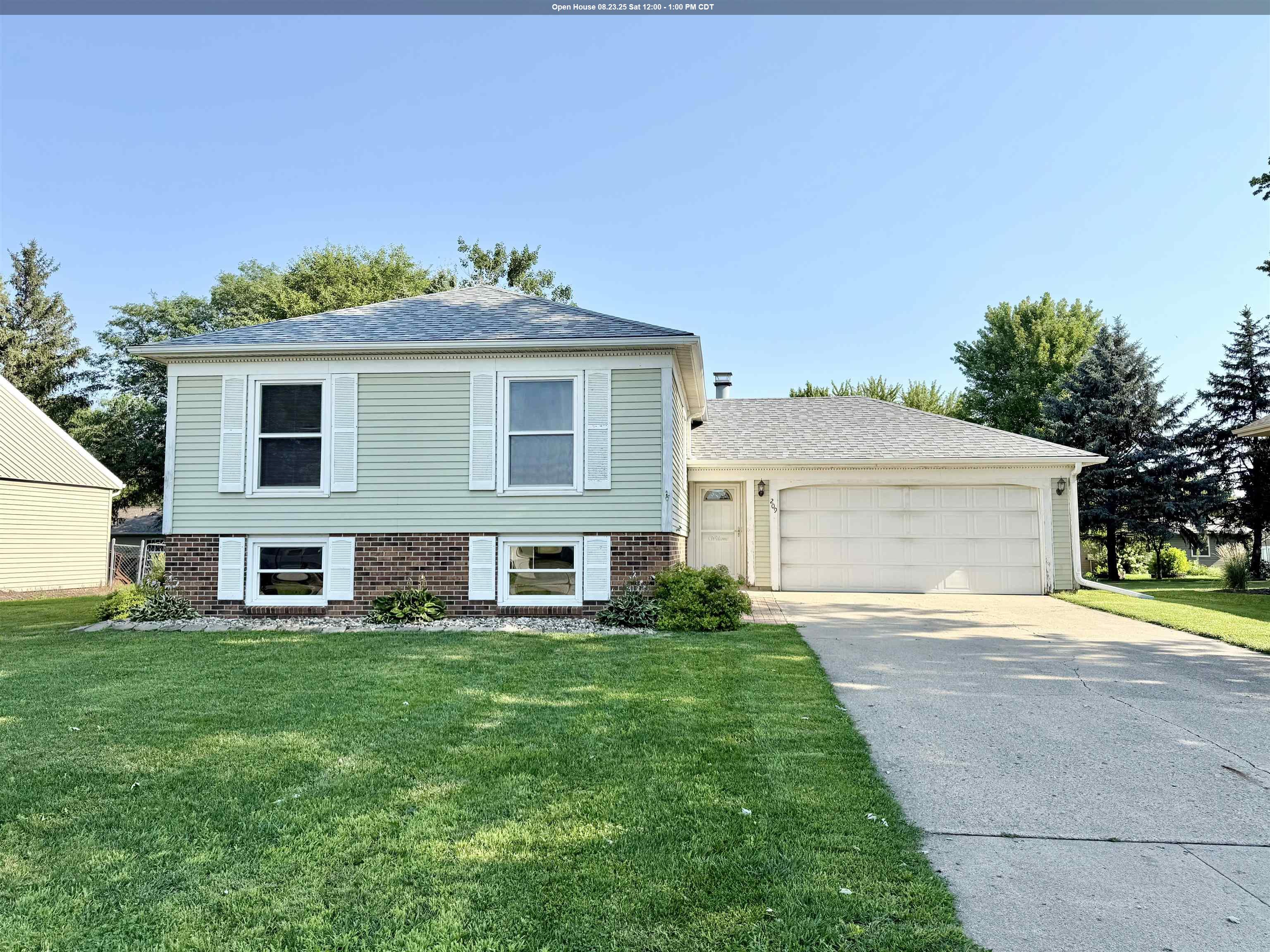 209 Southmoor Drive, Spencer, IA 51301 