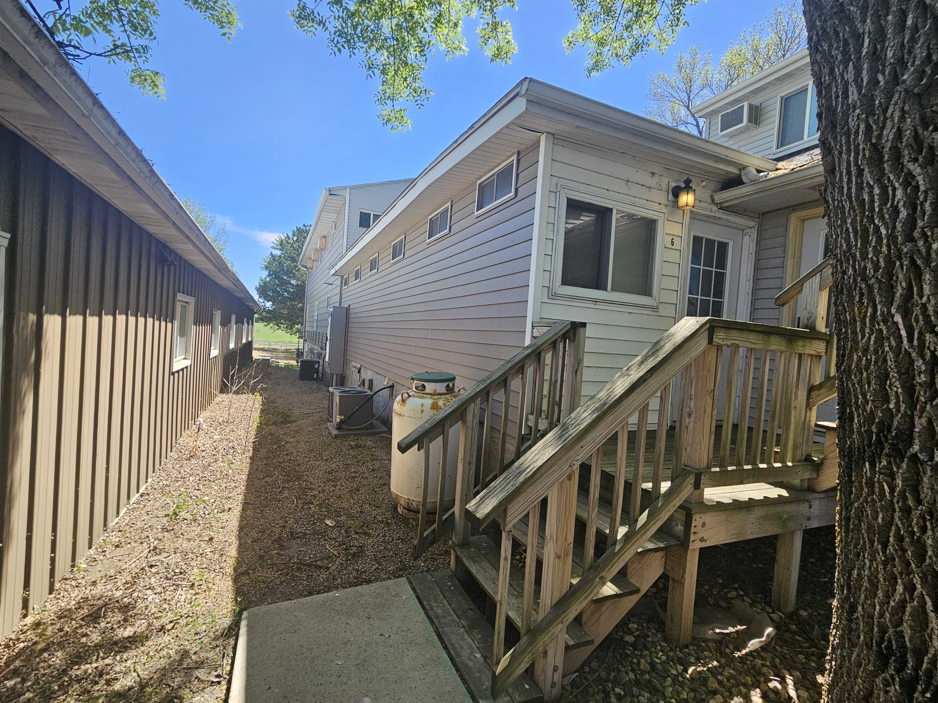 MLS #251006