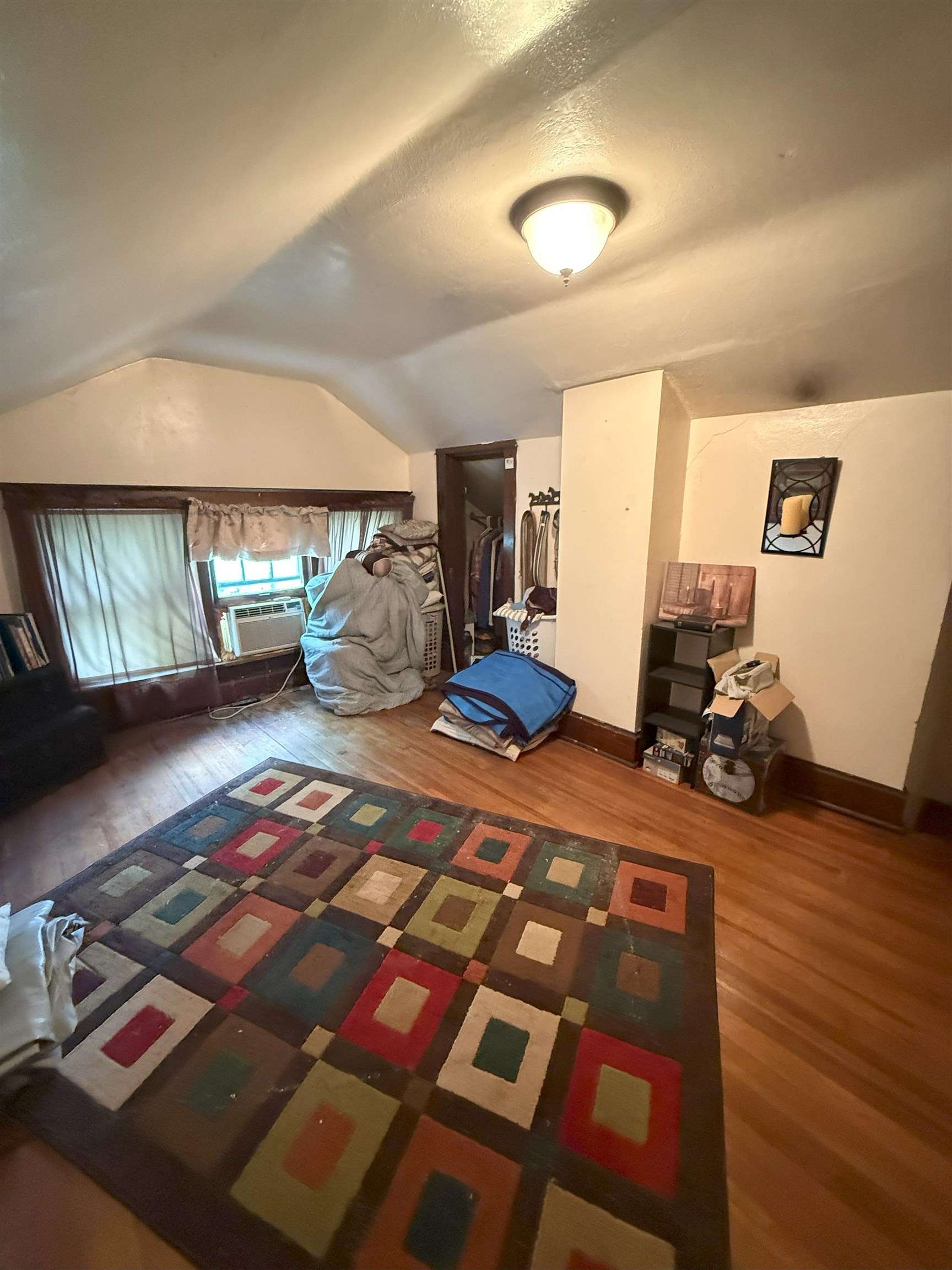 MLS #251018