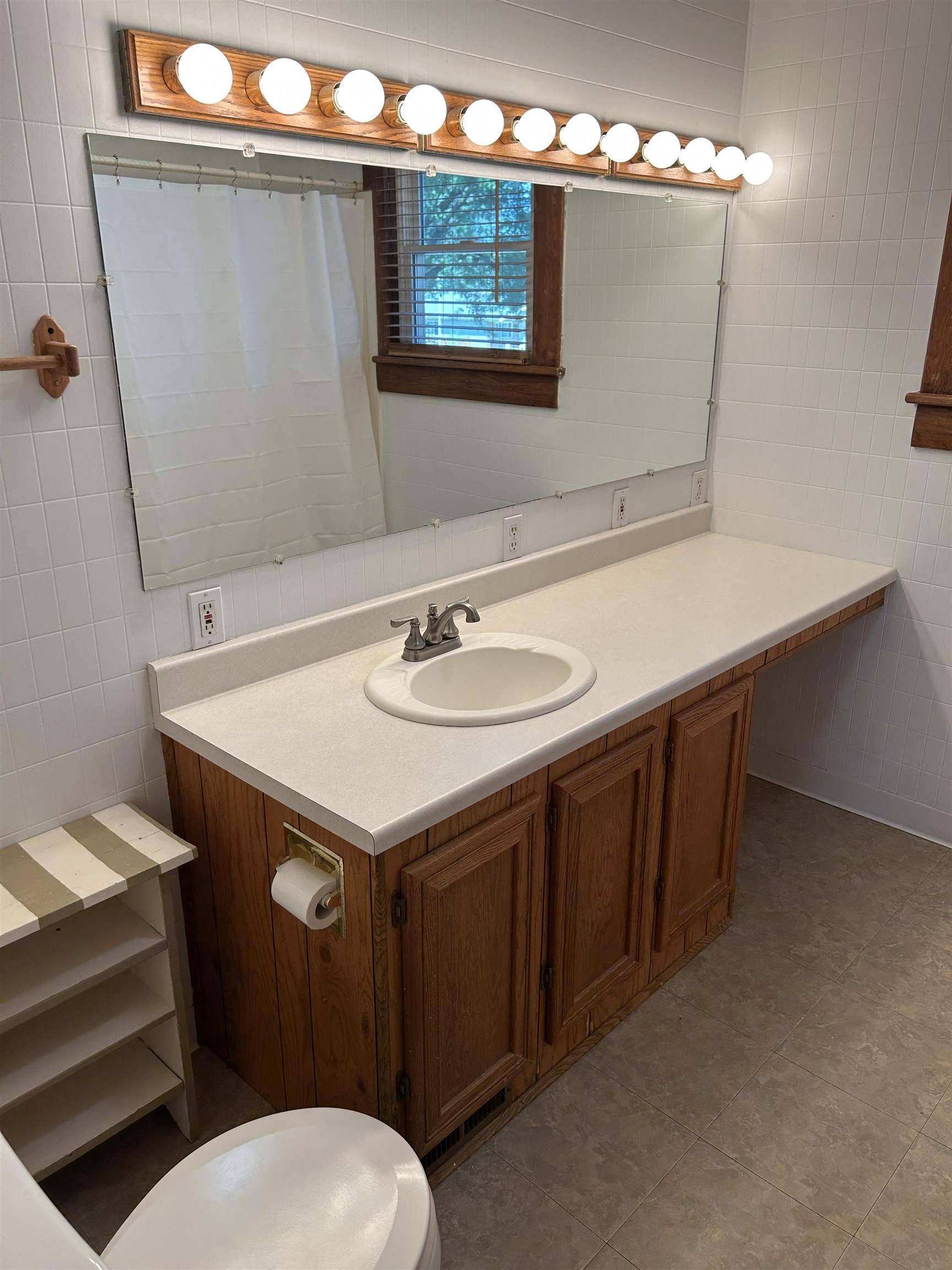 MLS #251024