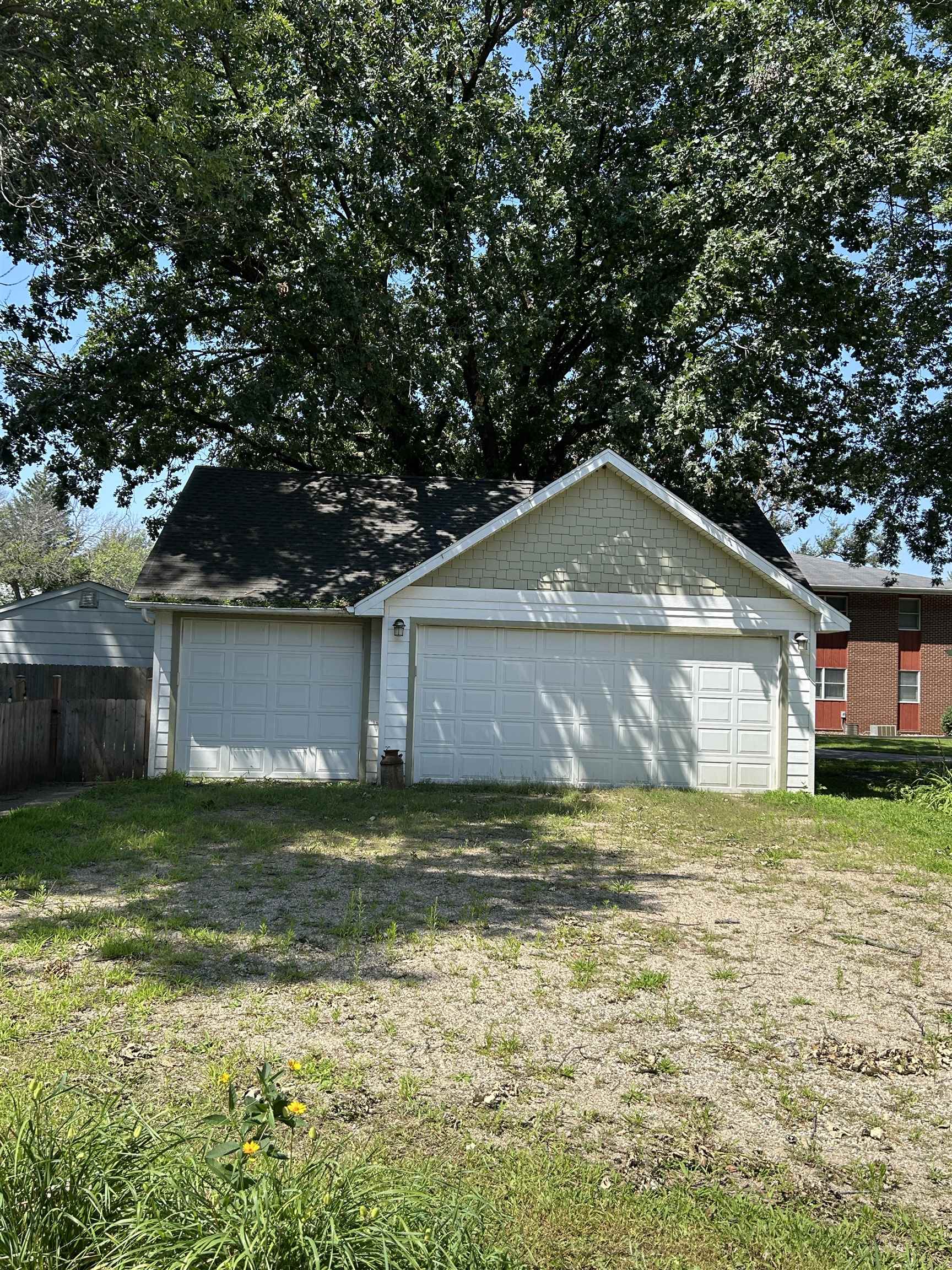 MLS #251024