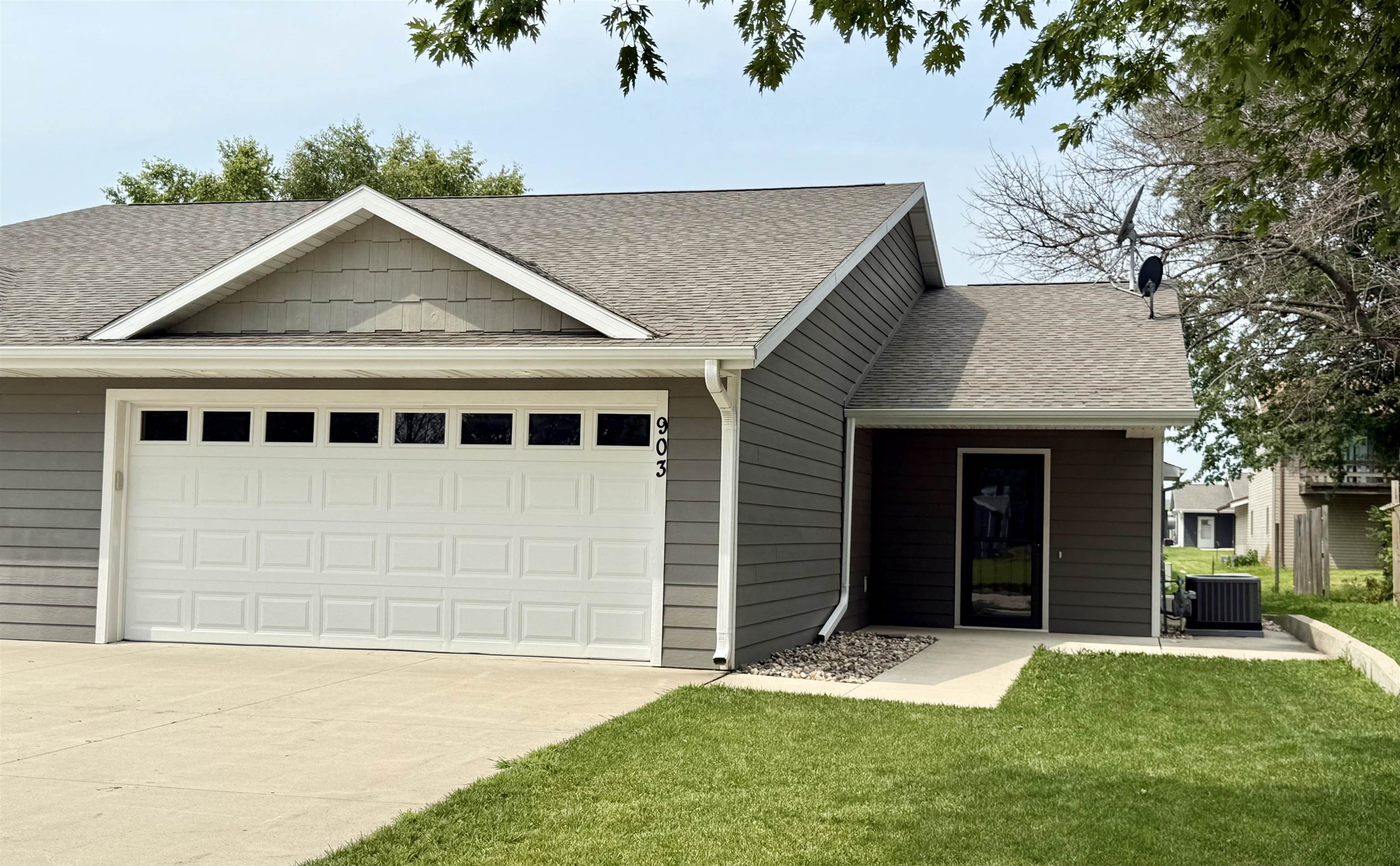 903 5th Avenue, Spencer, IA 51301 