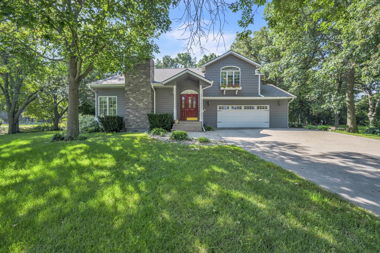25807 169th Street, Spirit Lake, IA 51360 