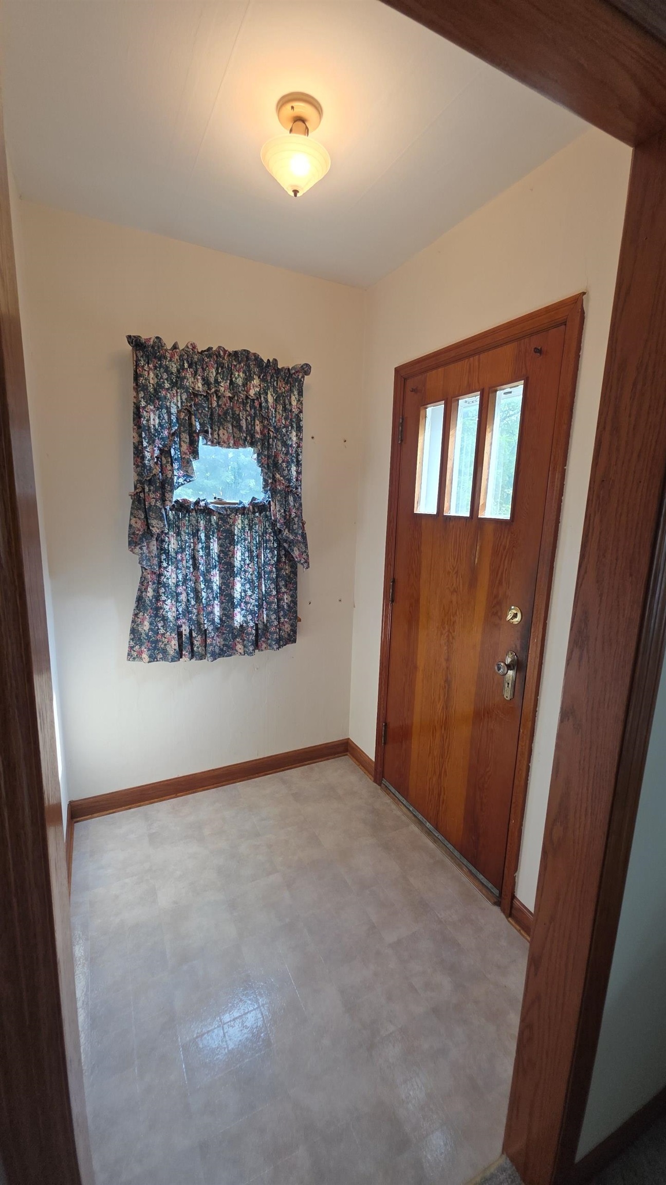 MLS #251046