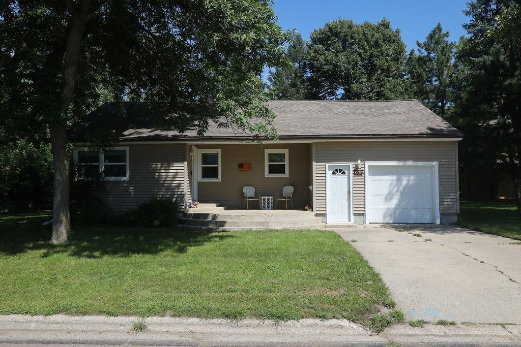 510 11th Street, Milford, IA 51351 