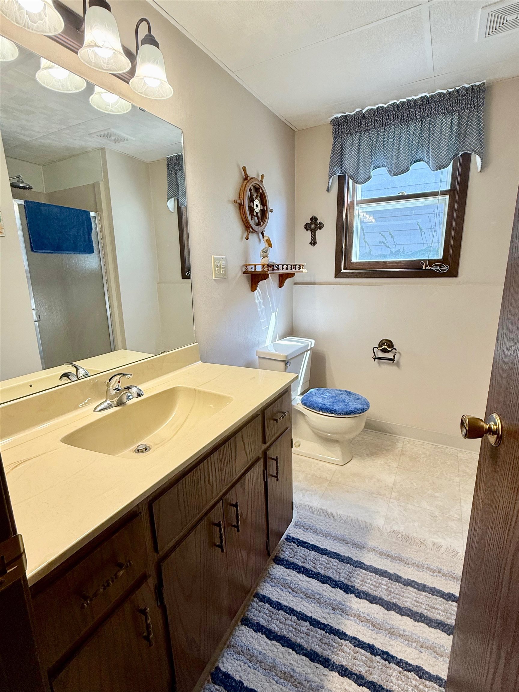 MLS #251051