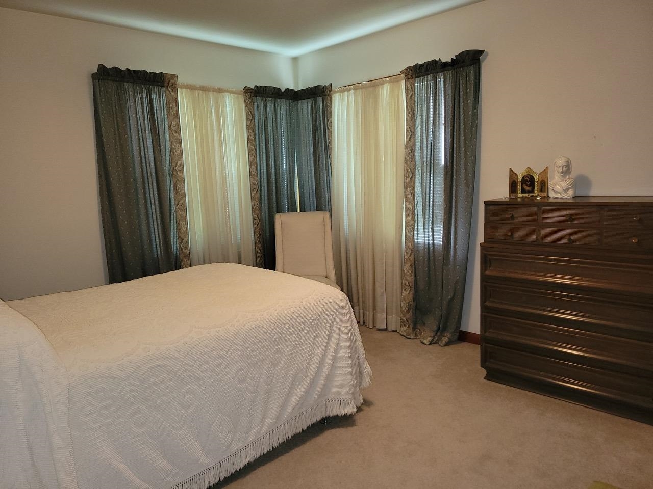 MLS #251054