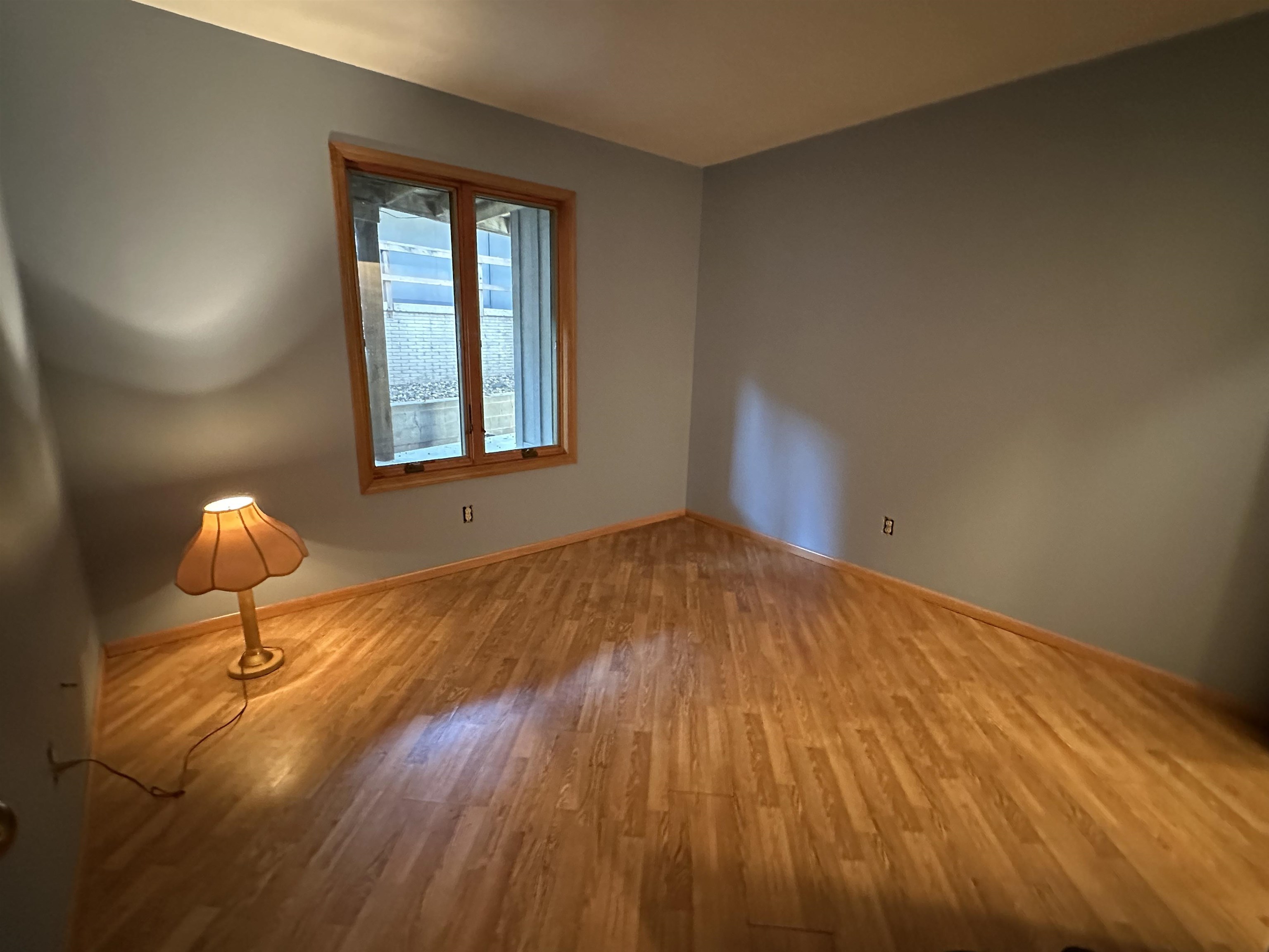 MLS #251056