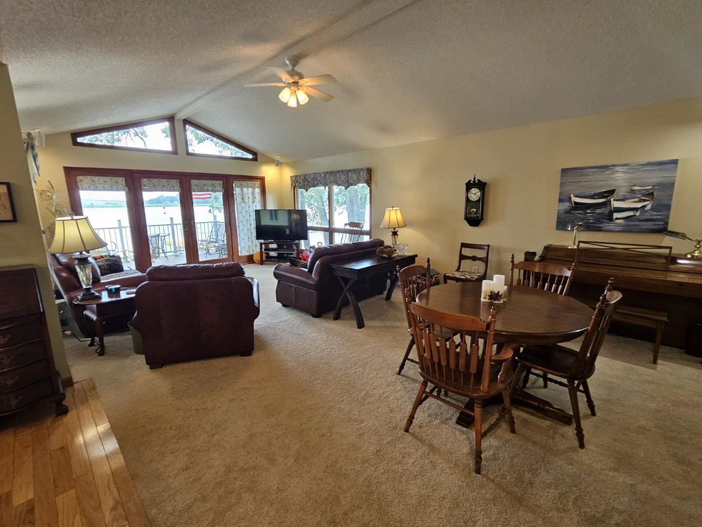 MLS #251060