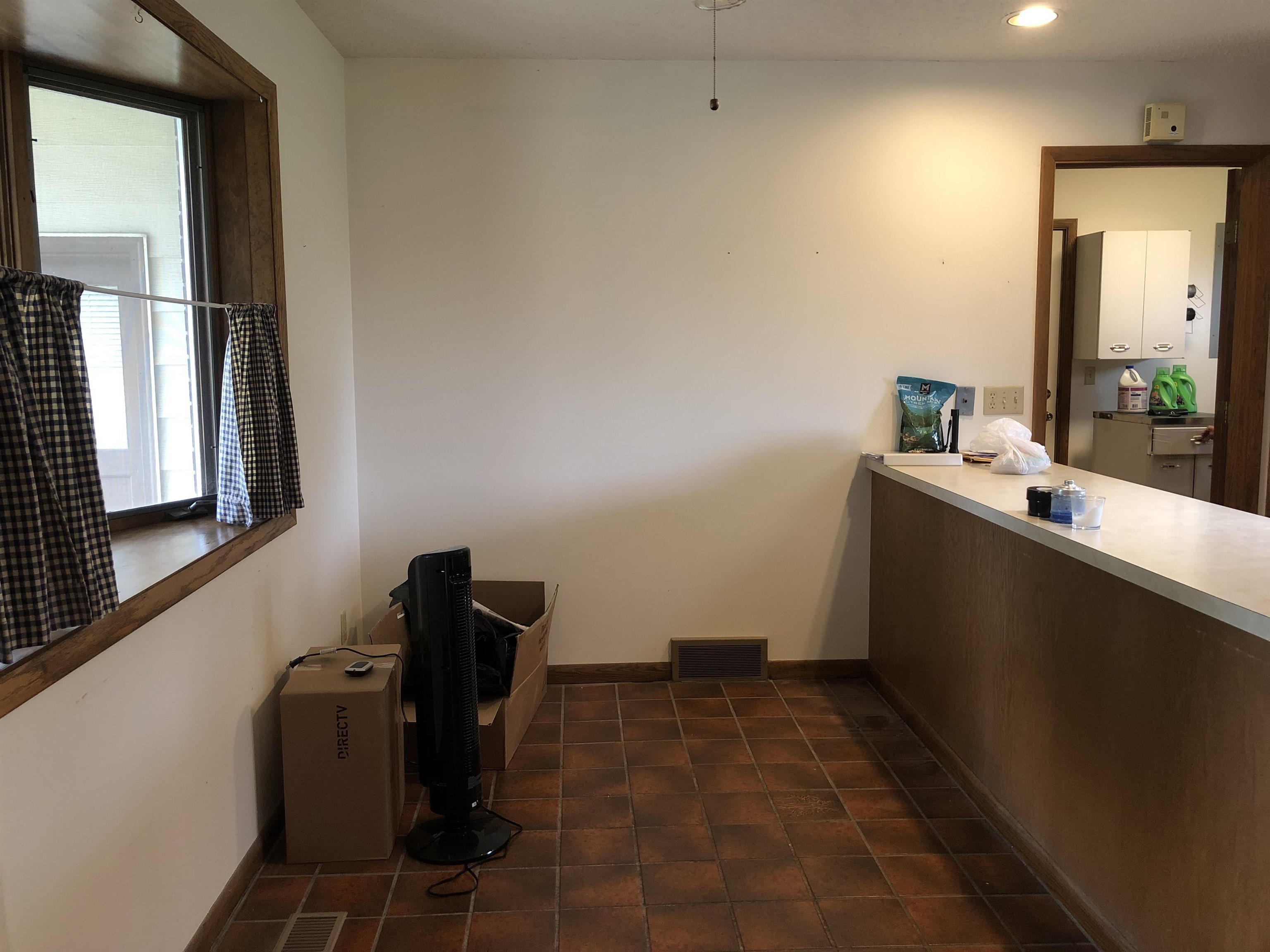 MLS #251068