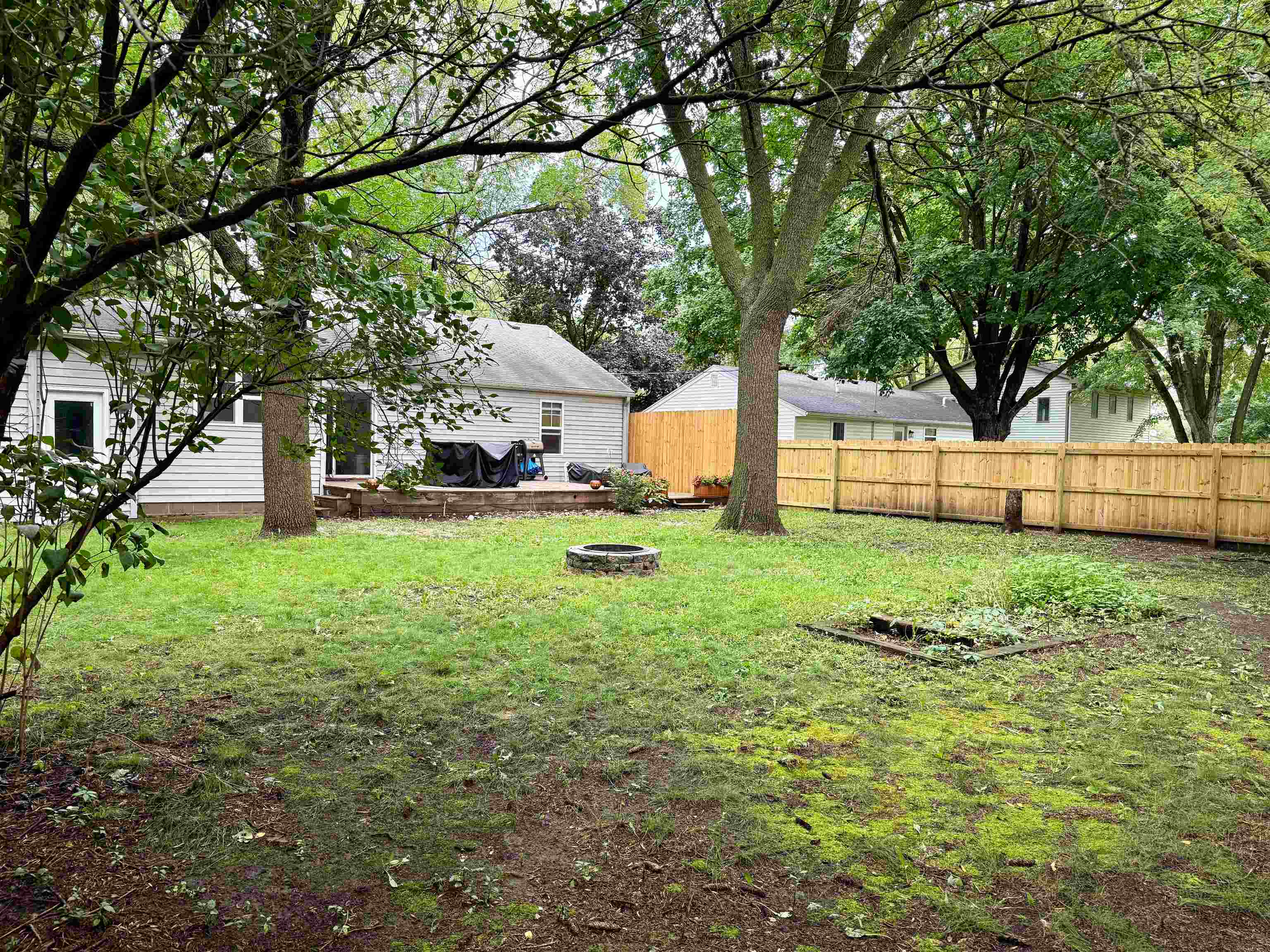 MLS #251070