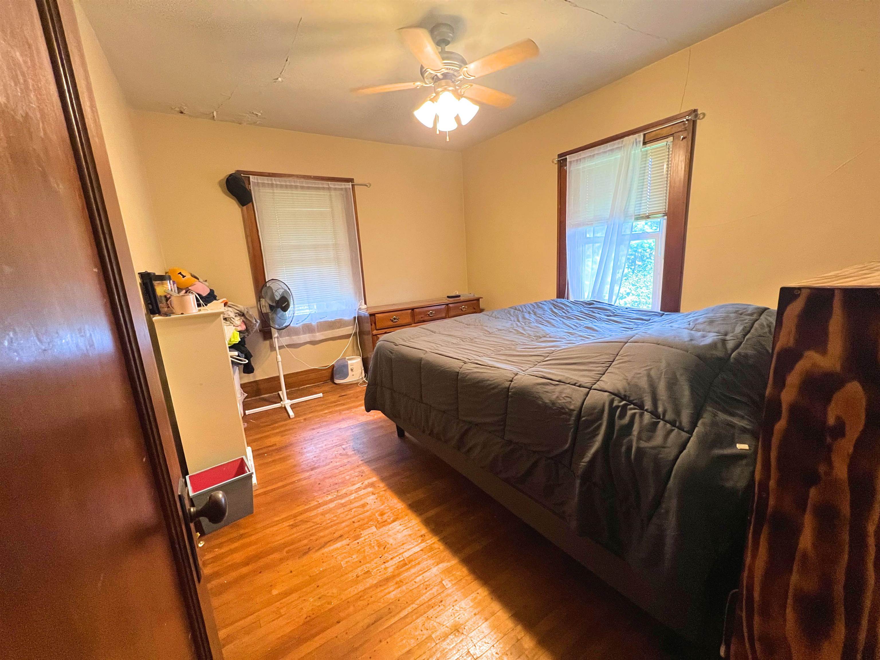 MLS #251074
