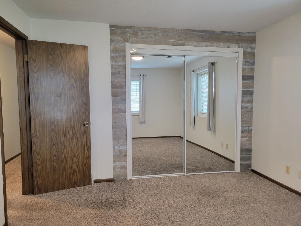 MLS #251081