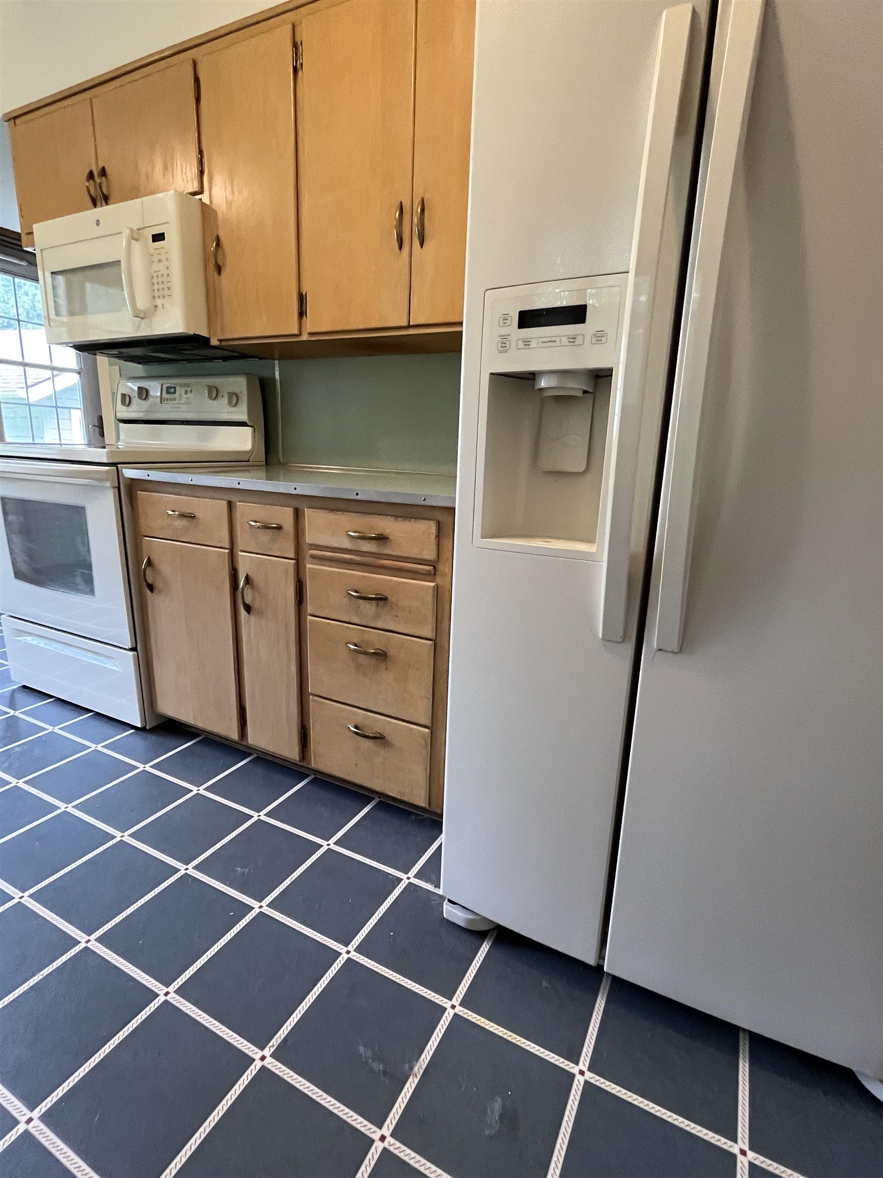 MLS #251082