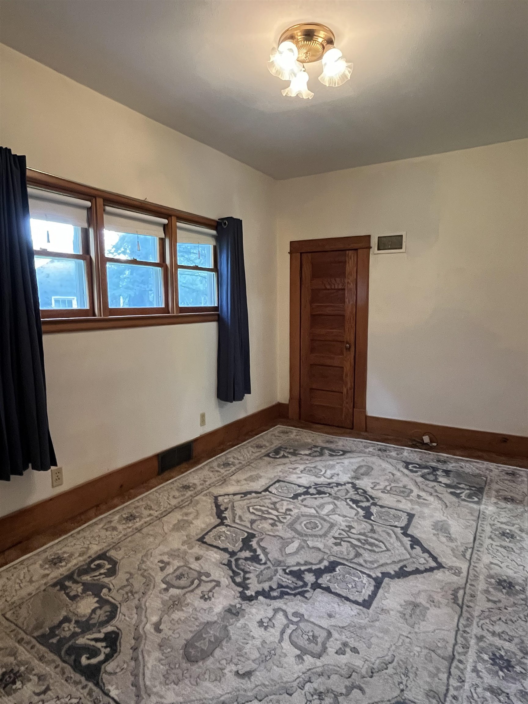 MLS #251082