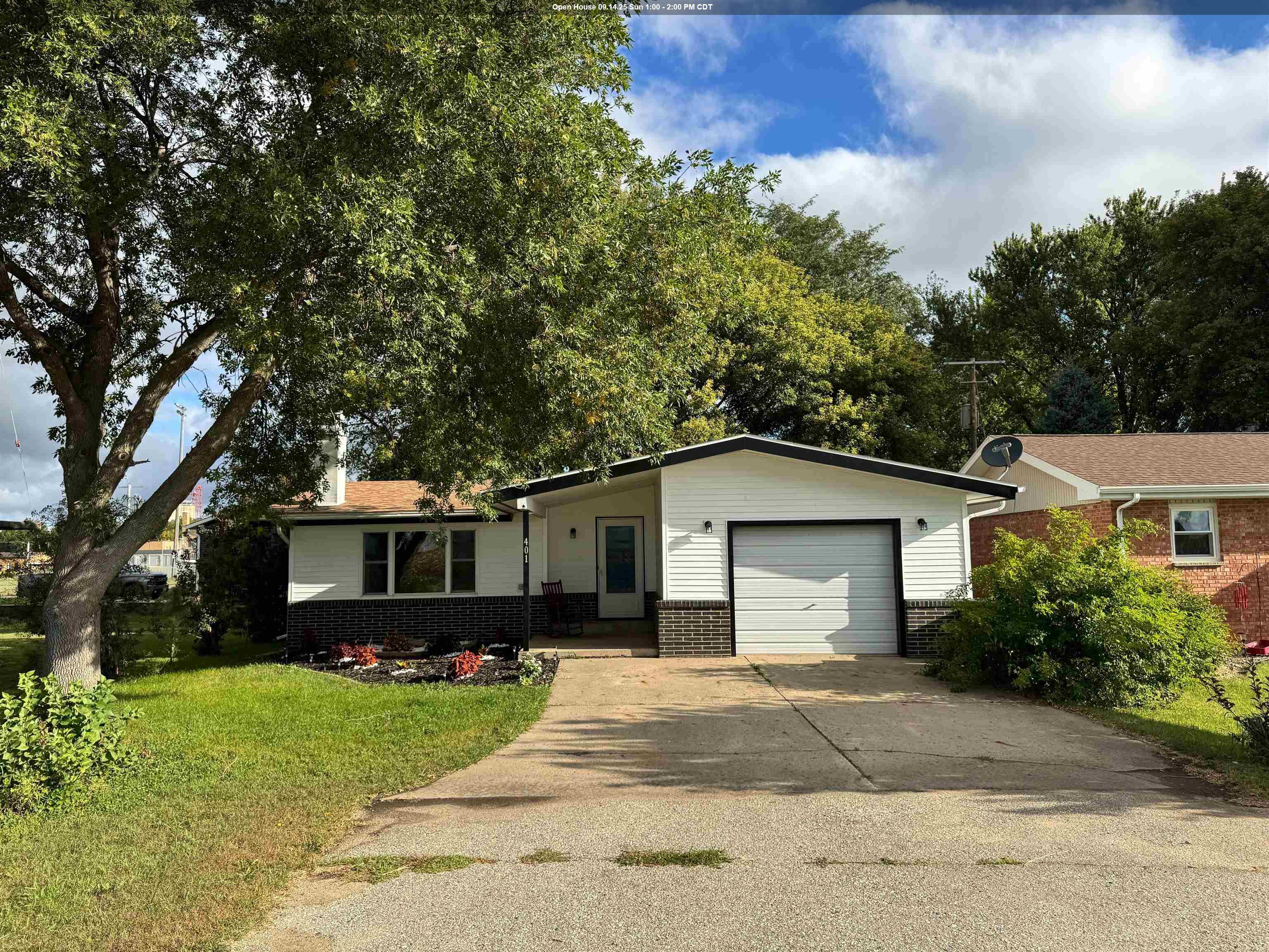 401 Saint Marys Street, Everly, IA 51338 