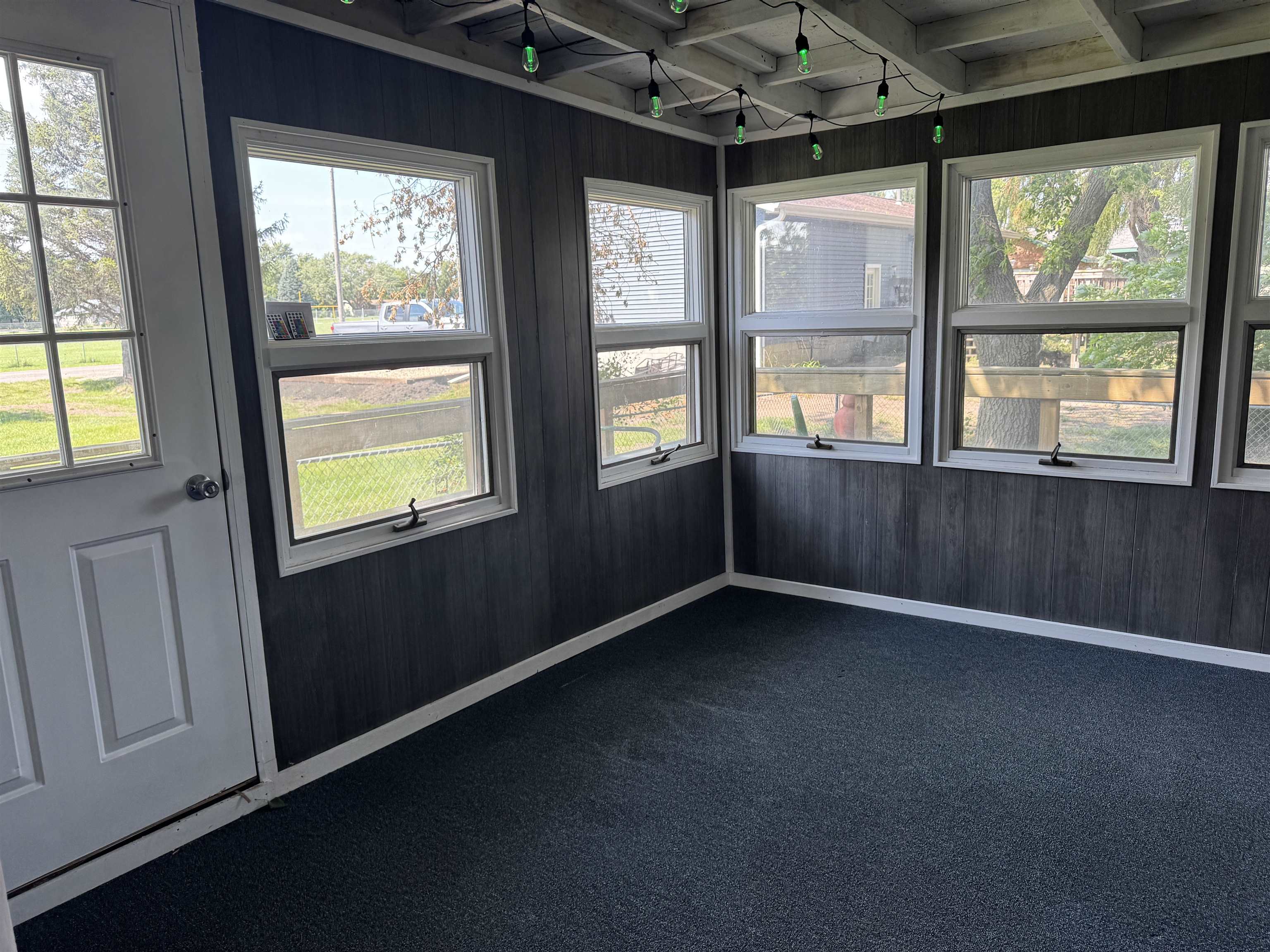 MLS #251084
