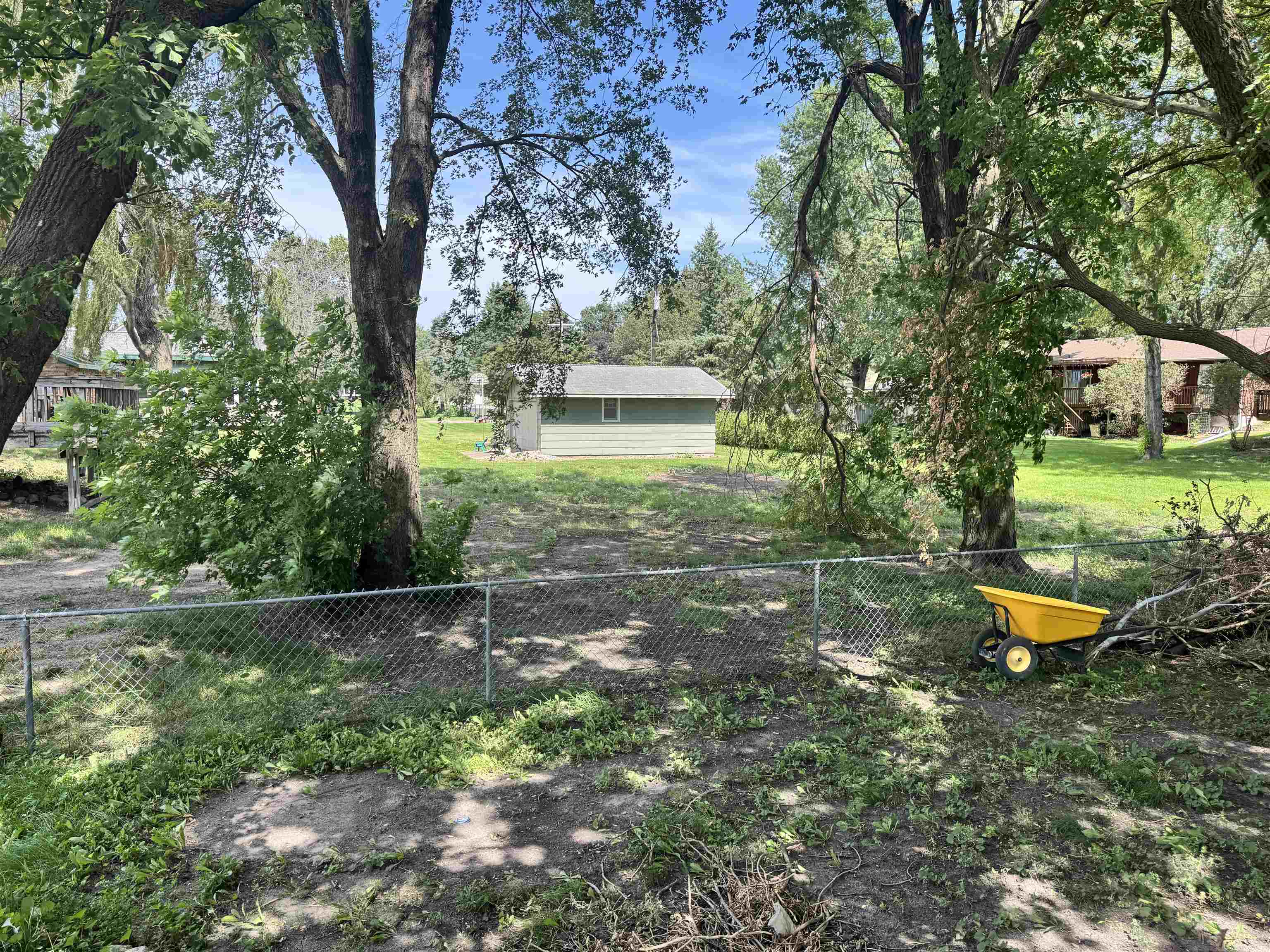 MLS #251084