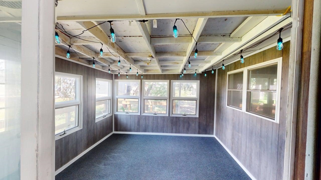 MLS #251084