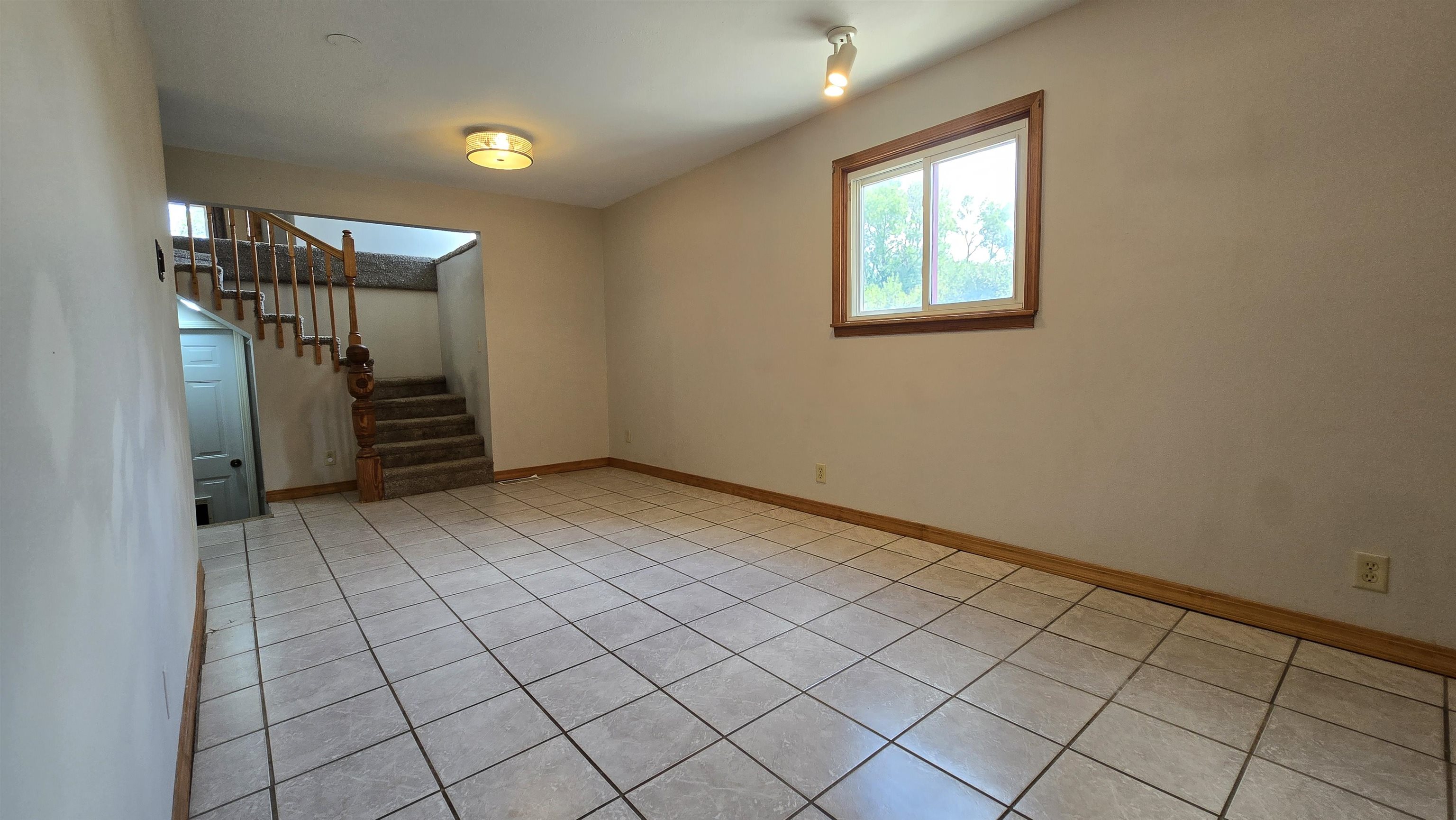 MLS #251088