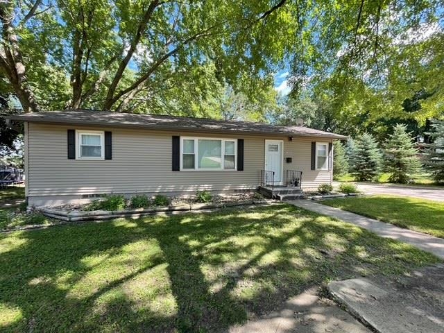 1605 Erie Avenue, Spirit Lake, IA 51360 