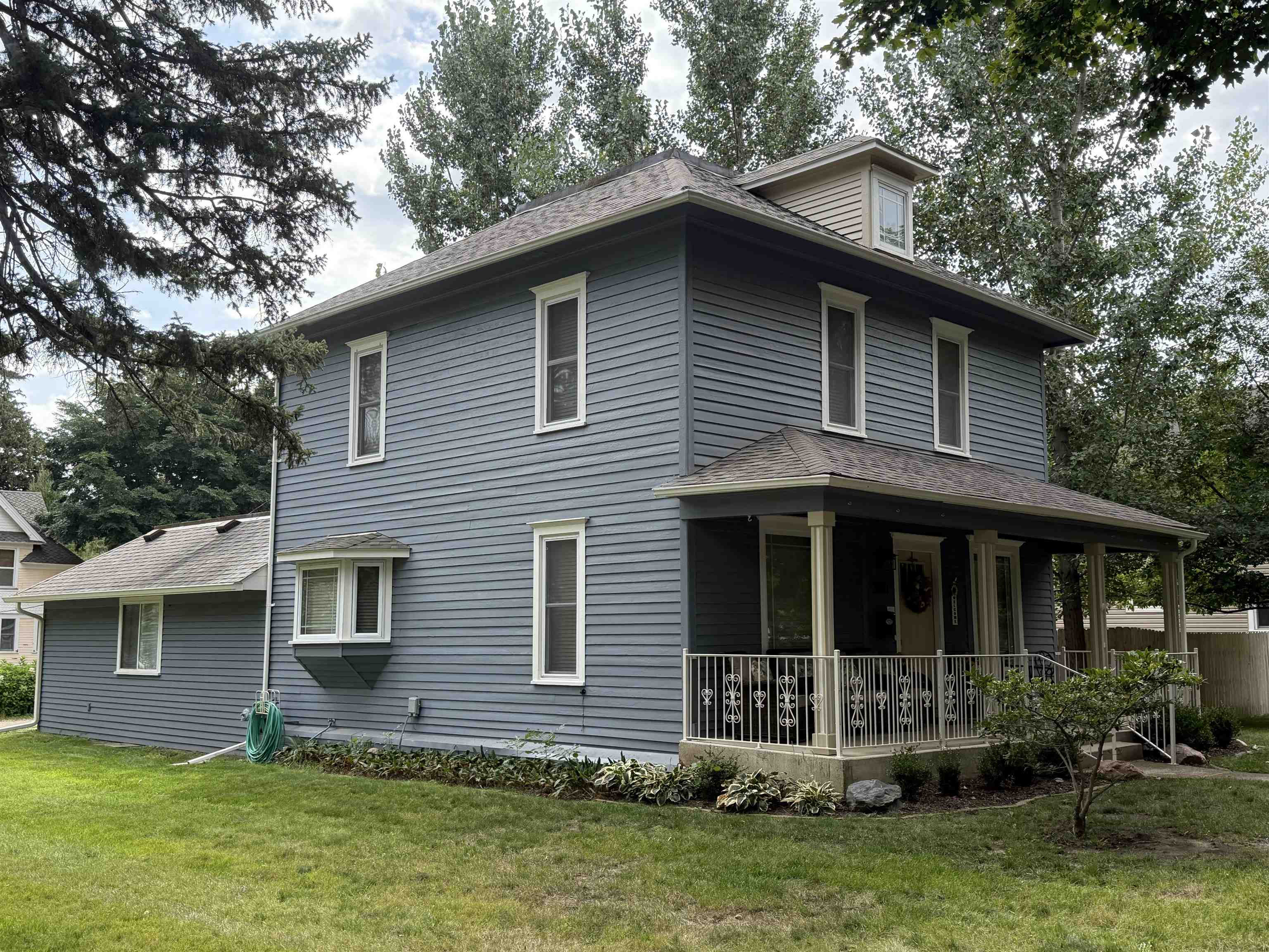 MLS #251109