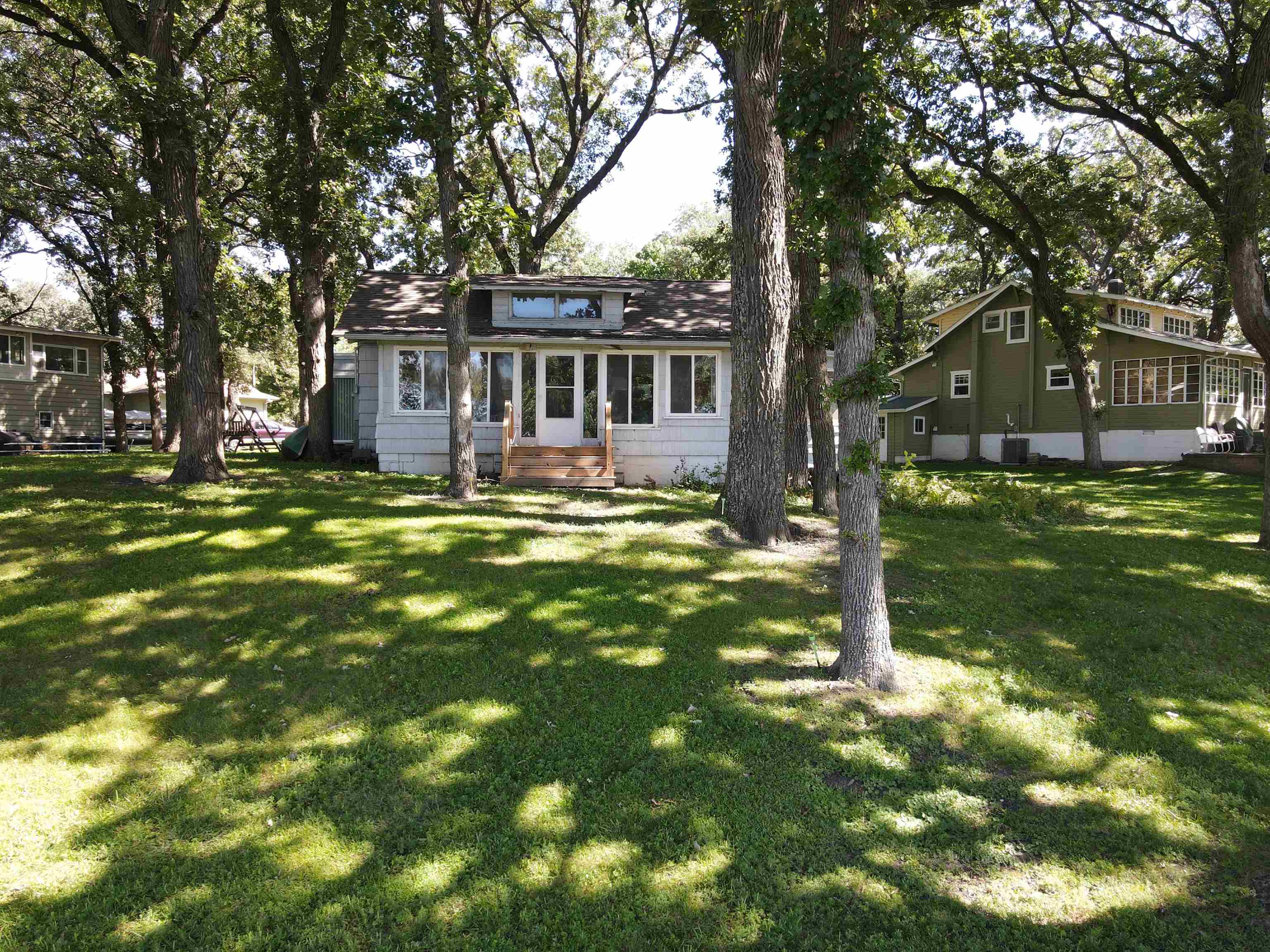 2422 Burr Oak Circle, Wahpeton, IA 51351 