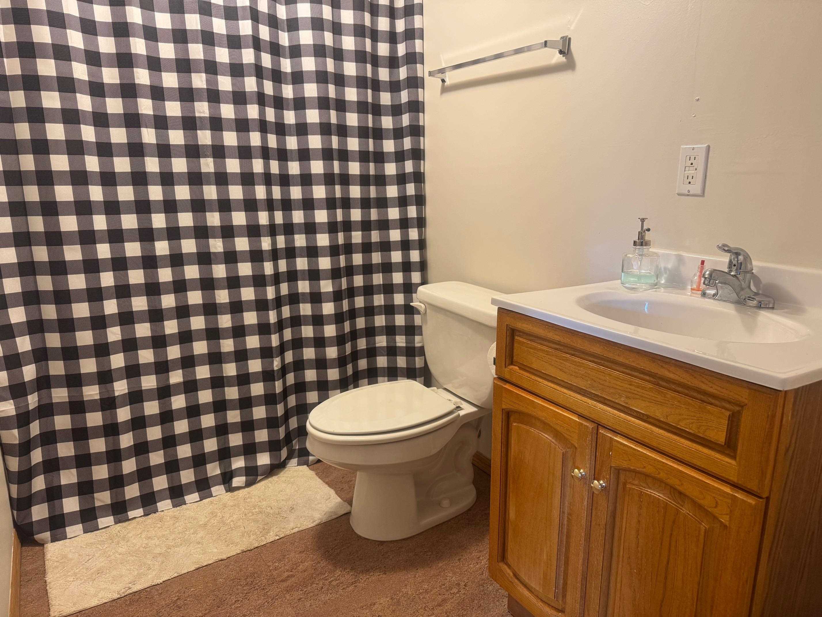 MLS #251117