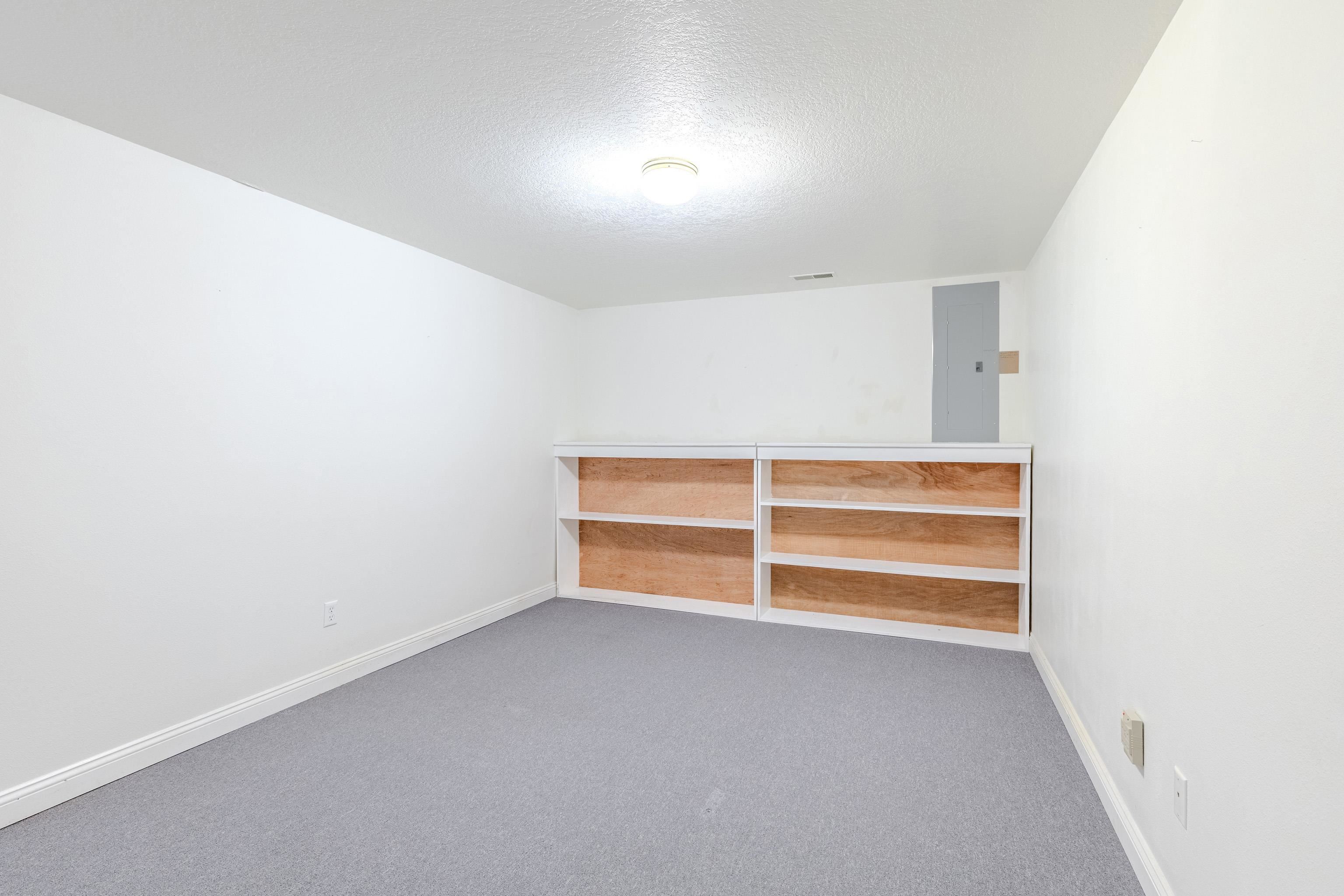 MLS #251123