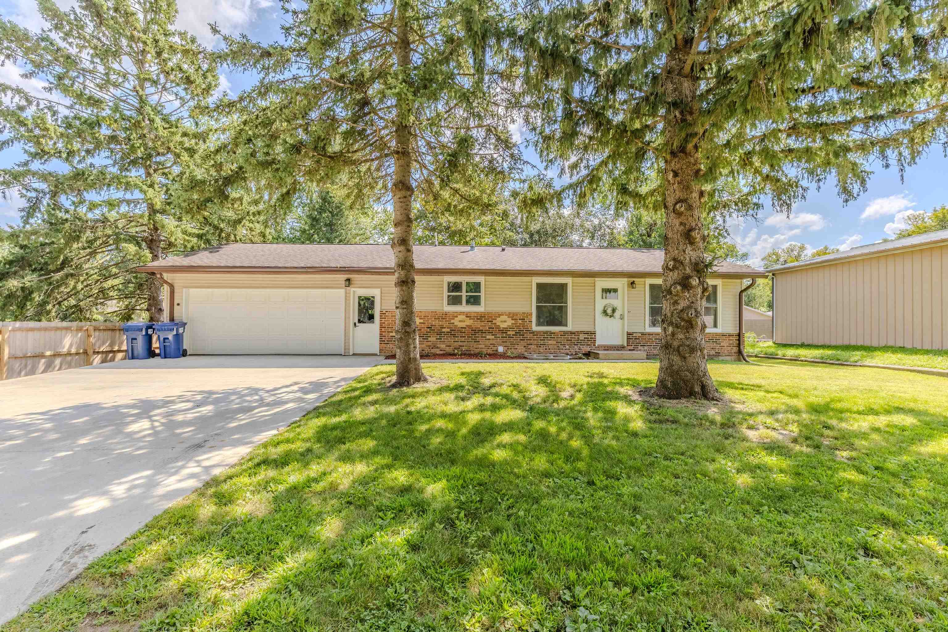 123 22nd Street, Spirit Lake, IA 51360 