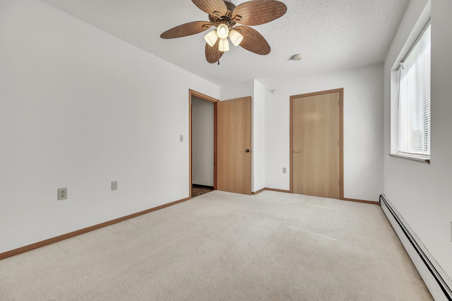 MLS #251125