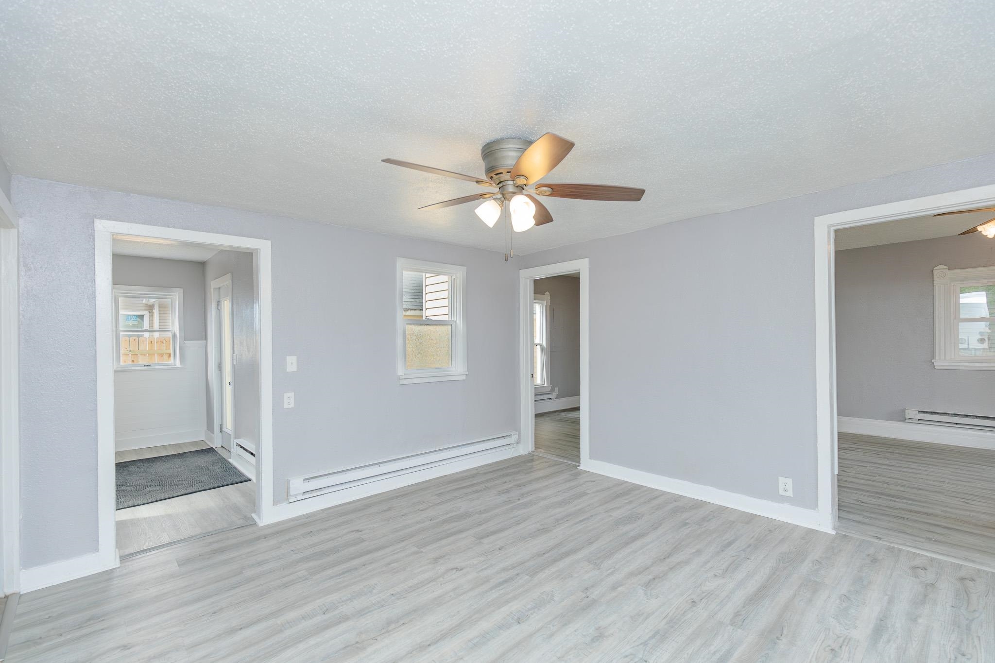 MLS #251129