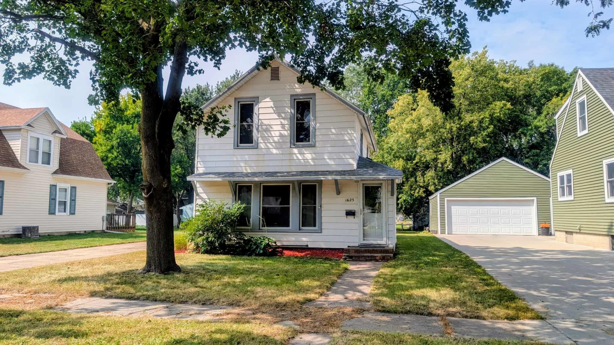 1625 3rd Avenue, Spencer, IA 51301 