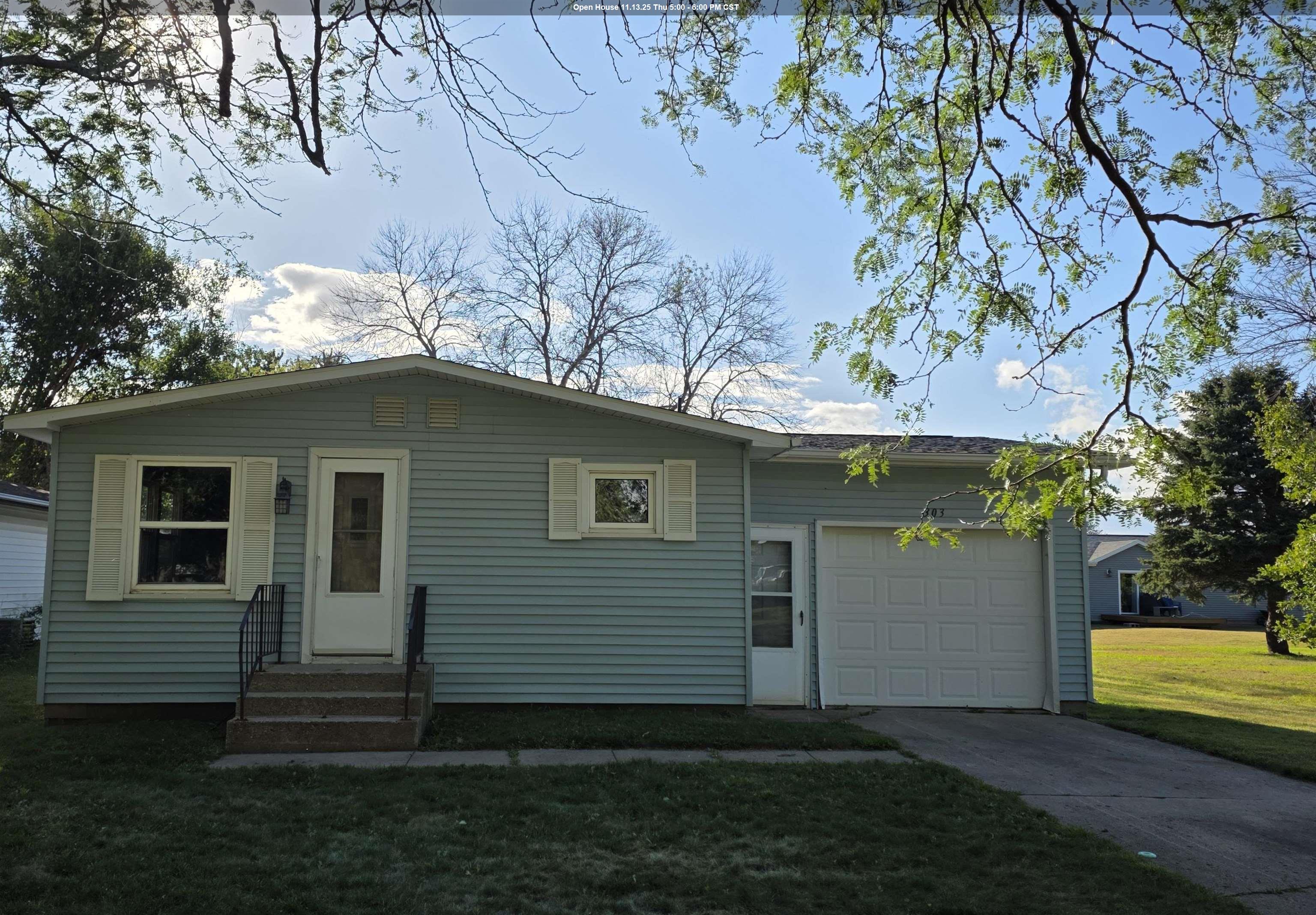 303 35th Avenue, Spencer, IA 51301 