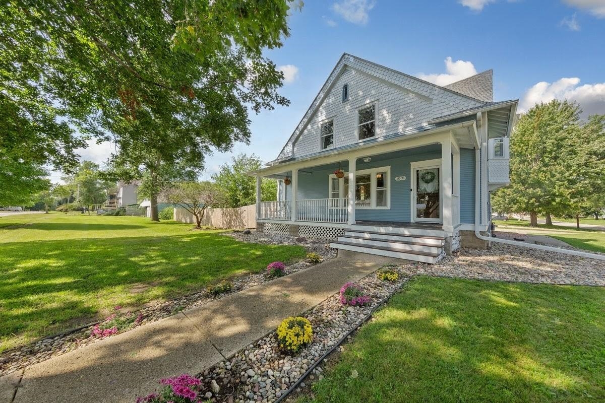 1001 Jefferson Street, Emmetsburg, IA 50536 