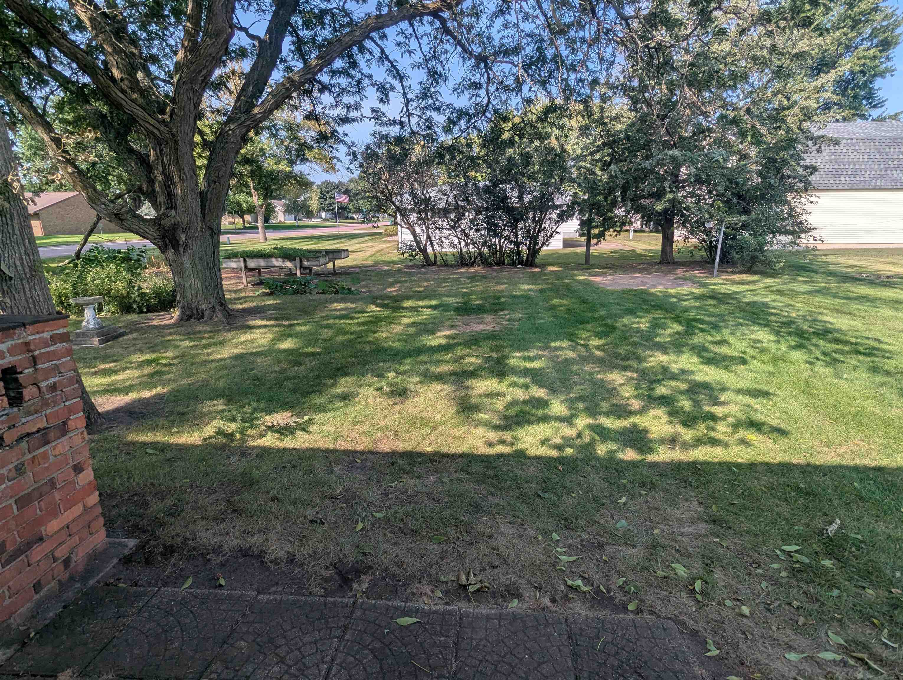 MLS #251158