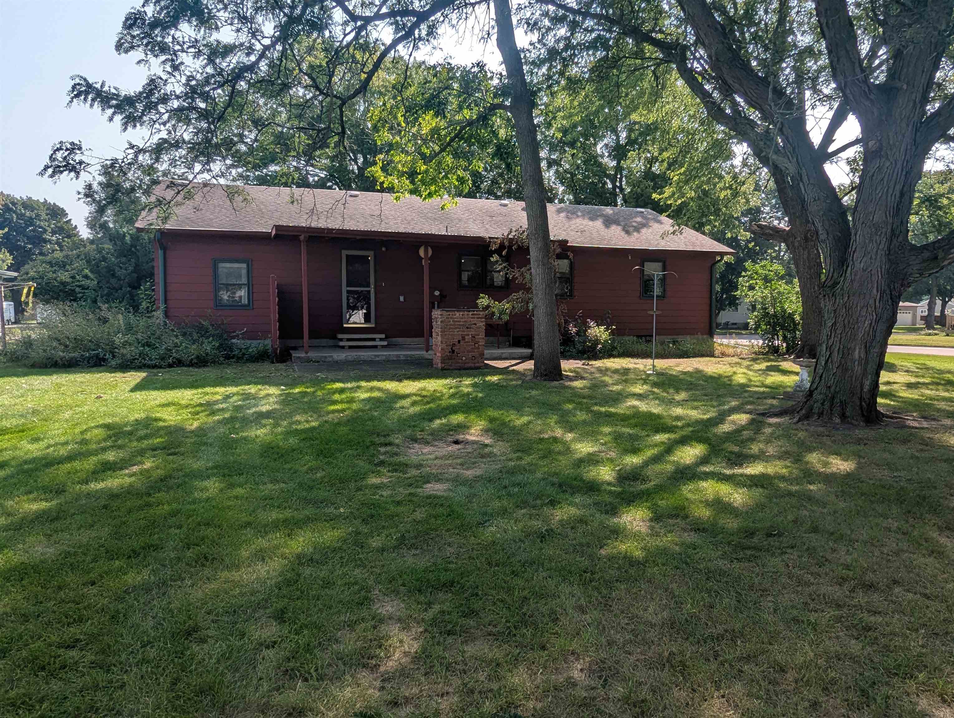 MLS #251158