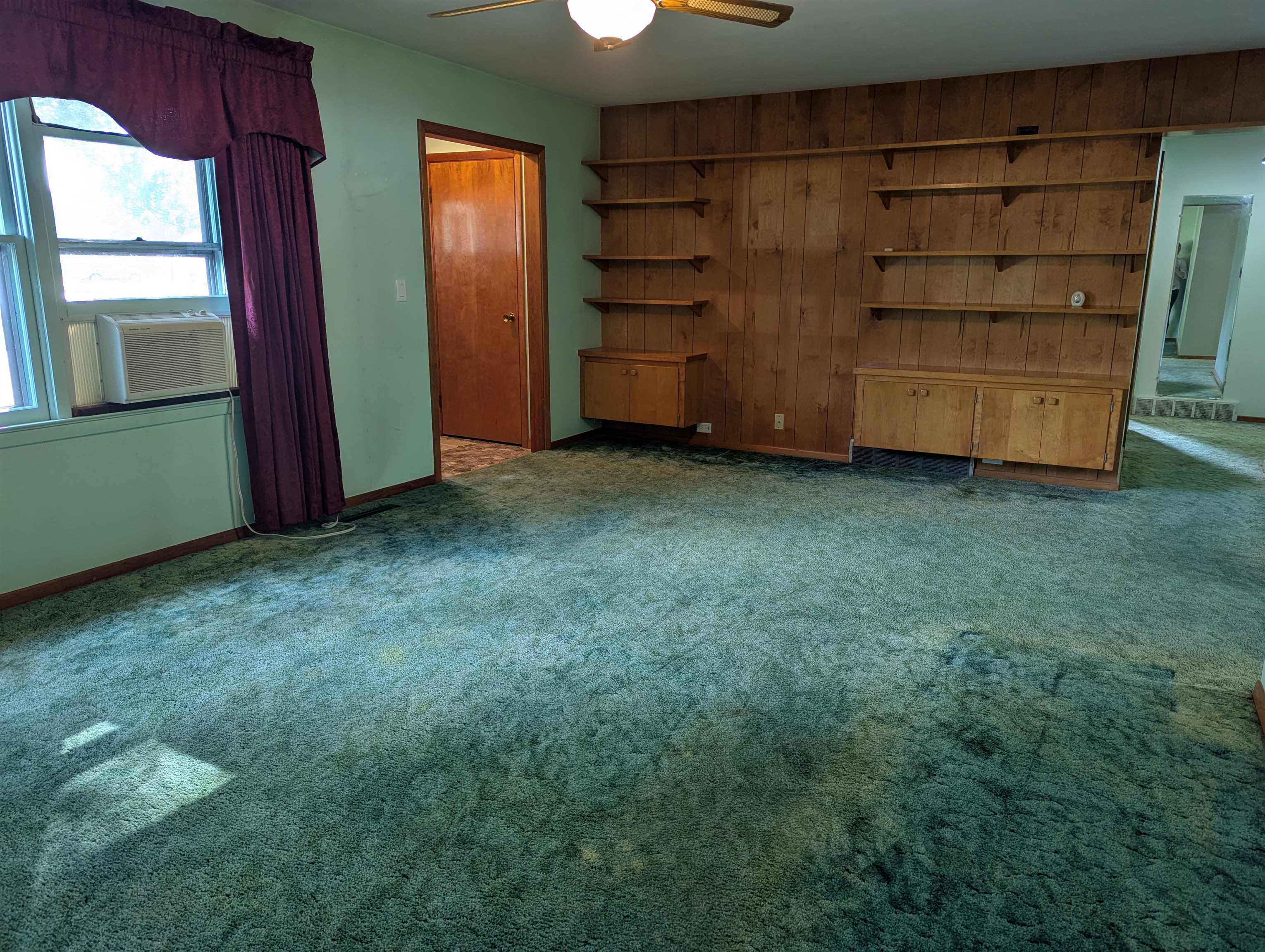MLS #251158