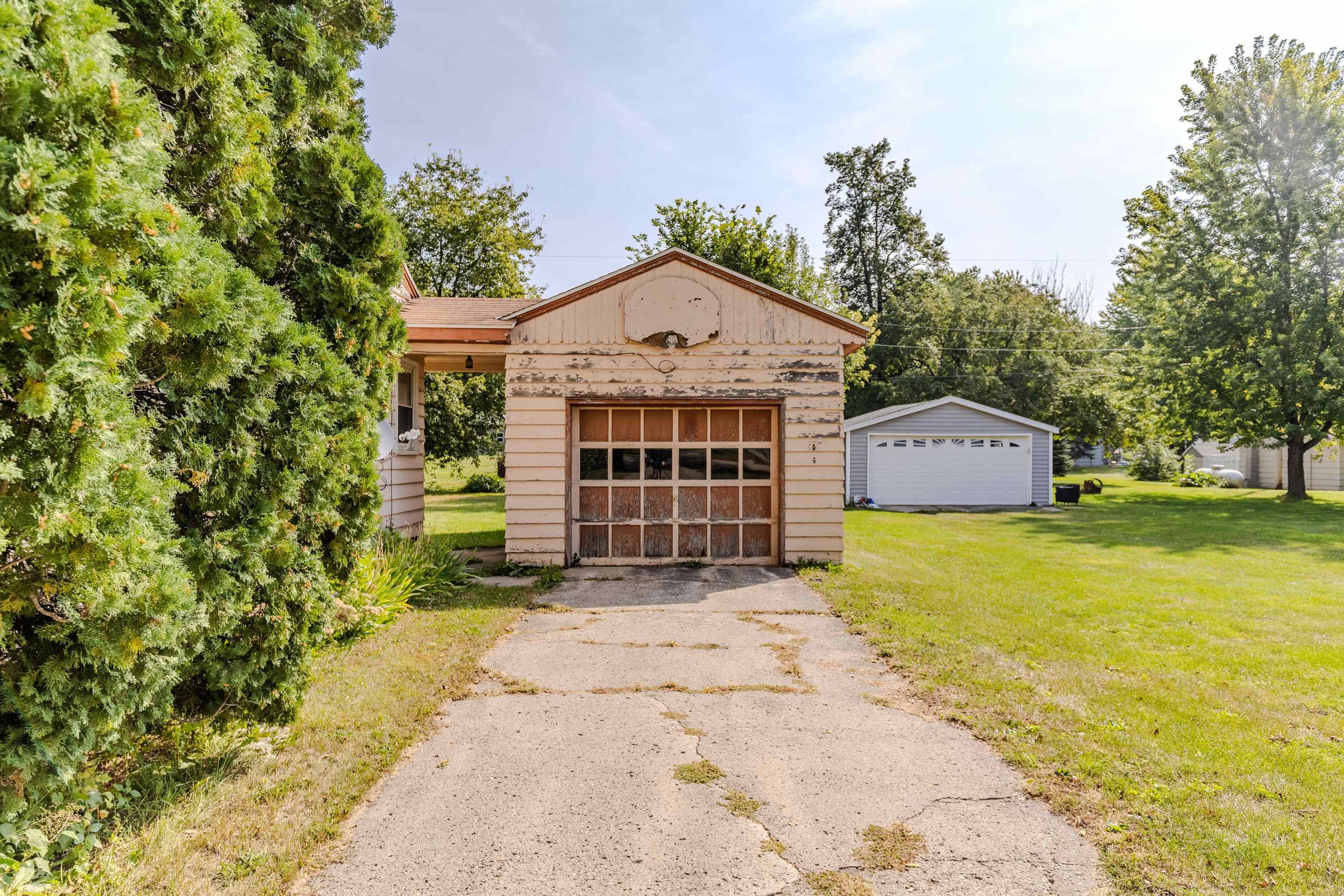 MLS #251162