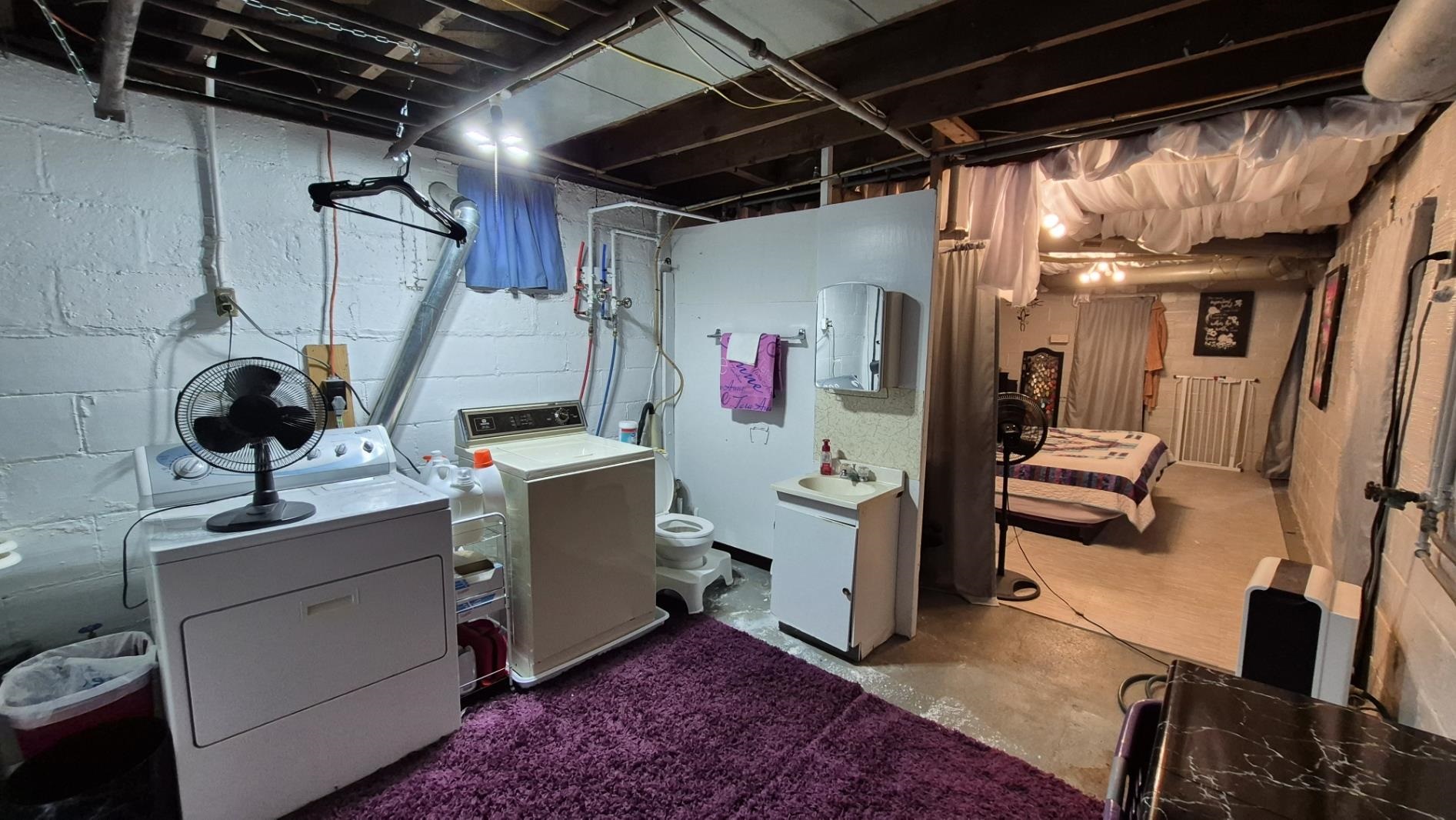 MLS #251176