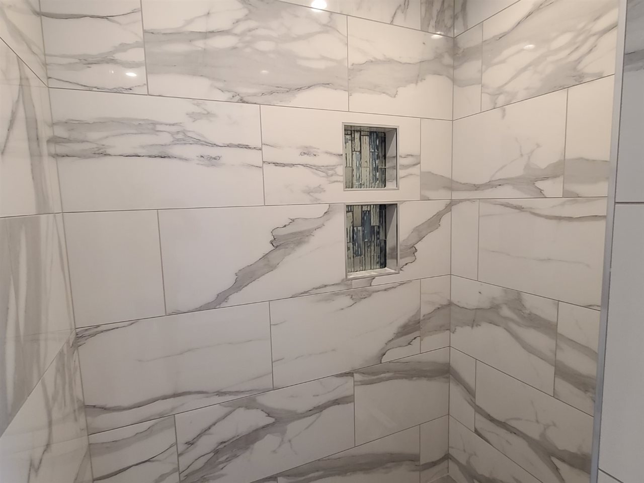 MLS #251178