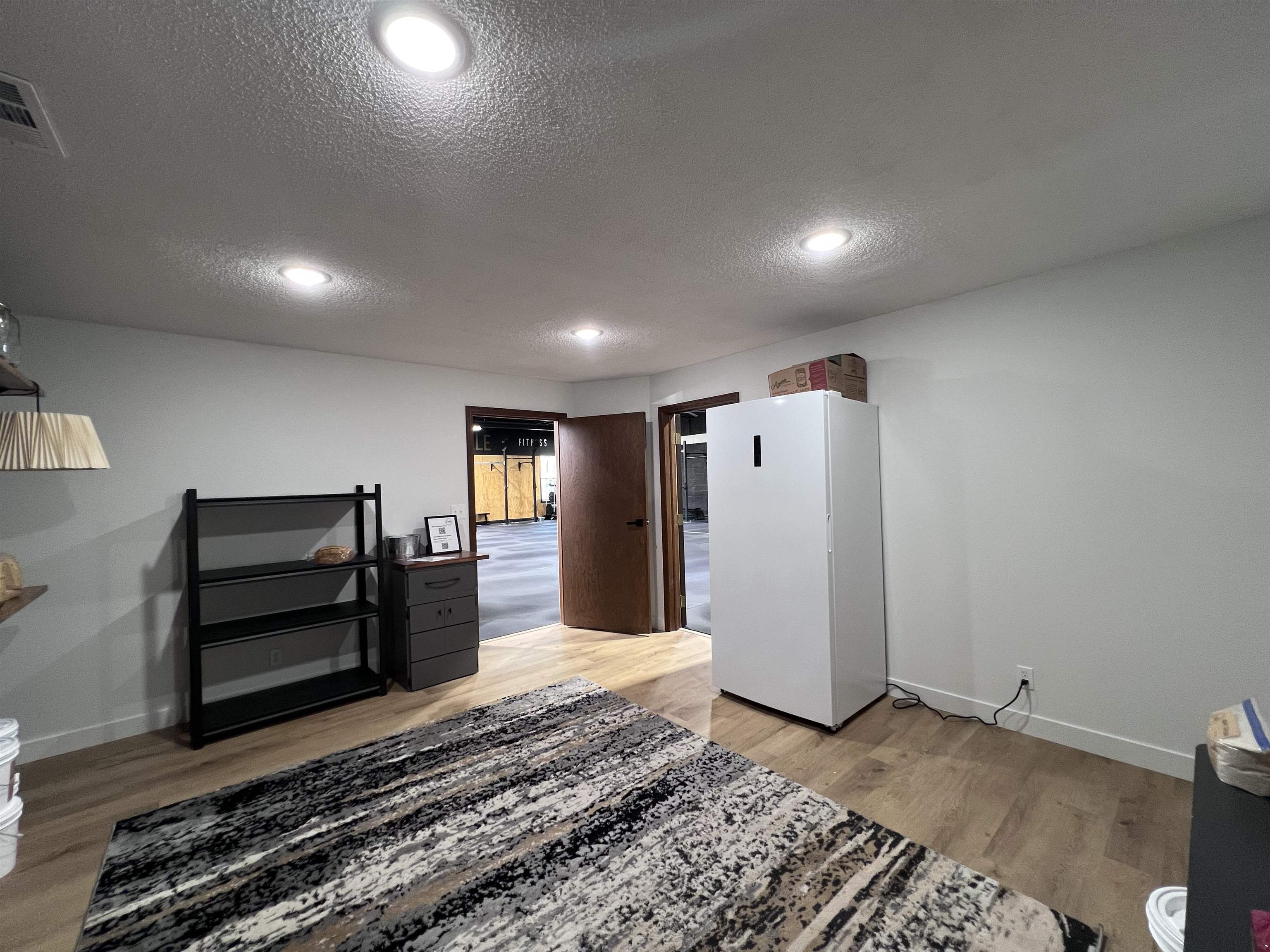 MLS #251201